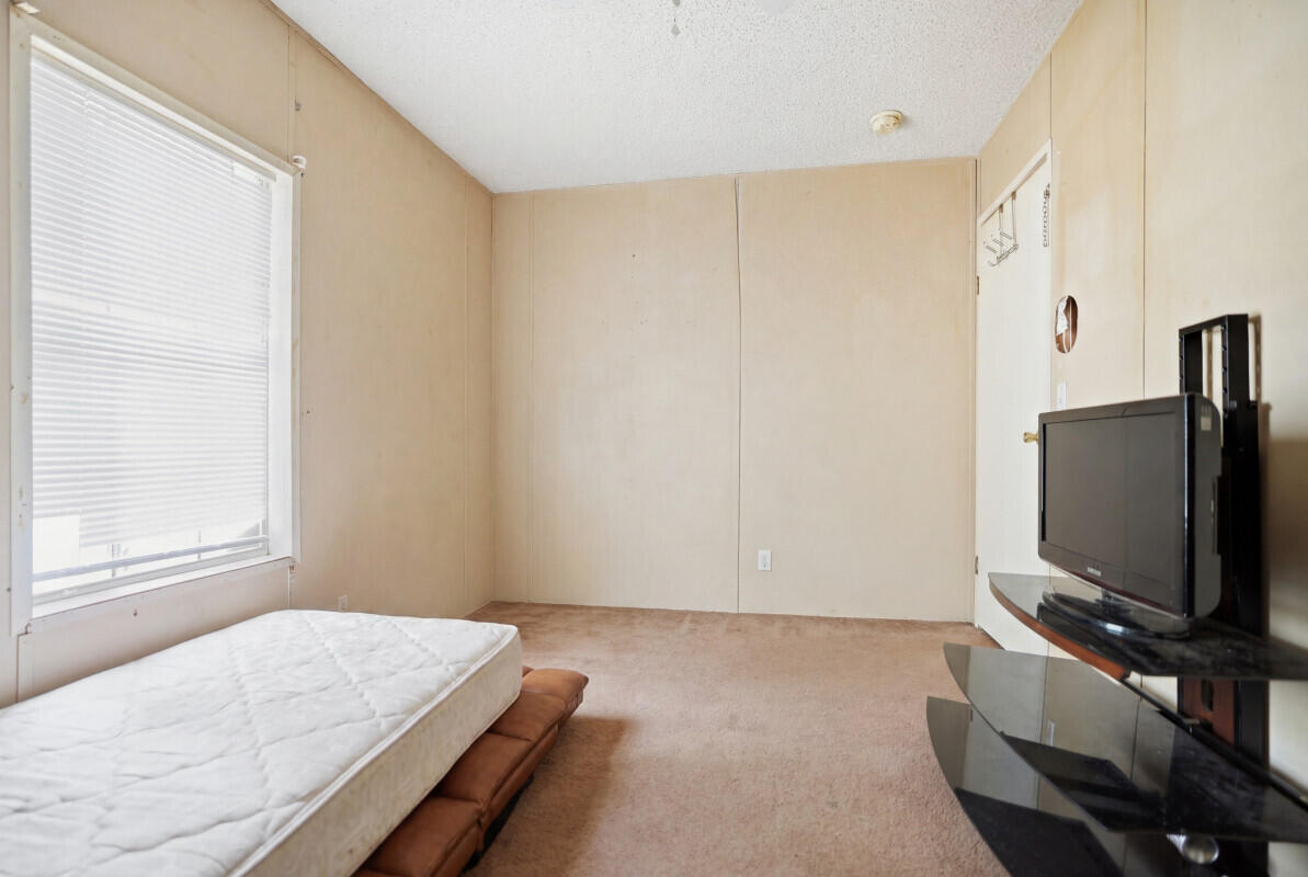 PIPERS LANDING - Residential