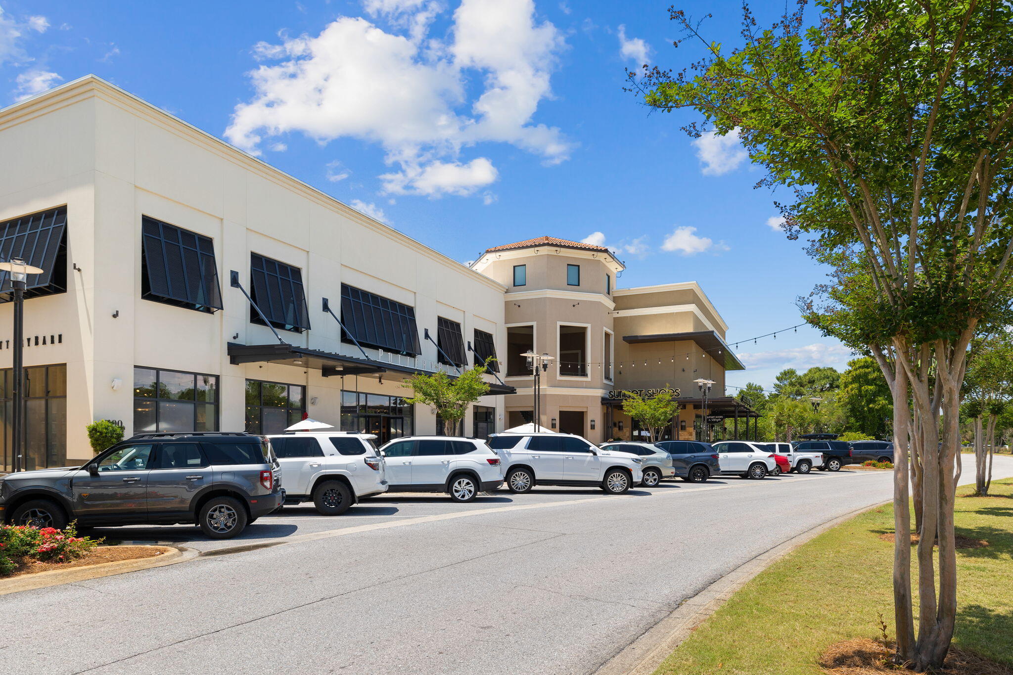 EAGLE BAY - Residential
