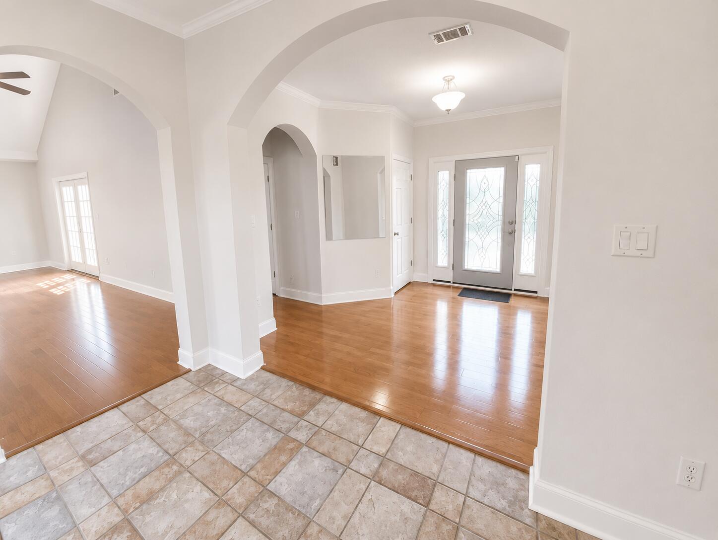LAGRANGE SHORES - Residential
