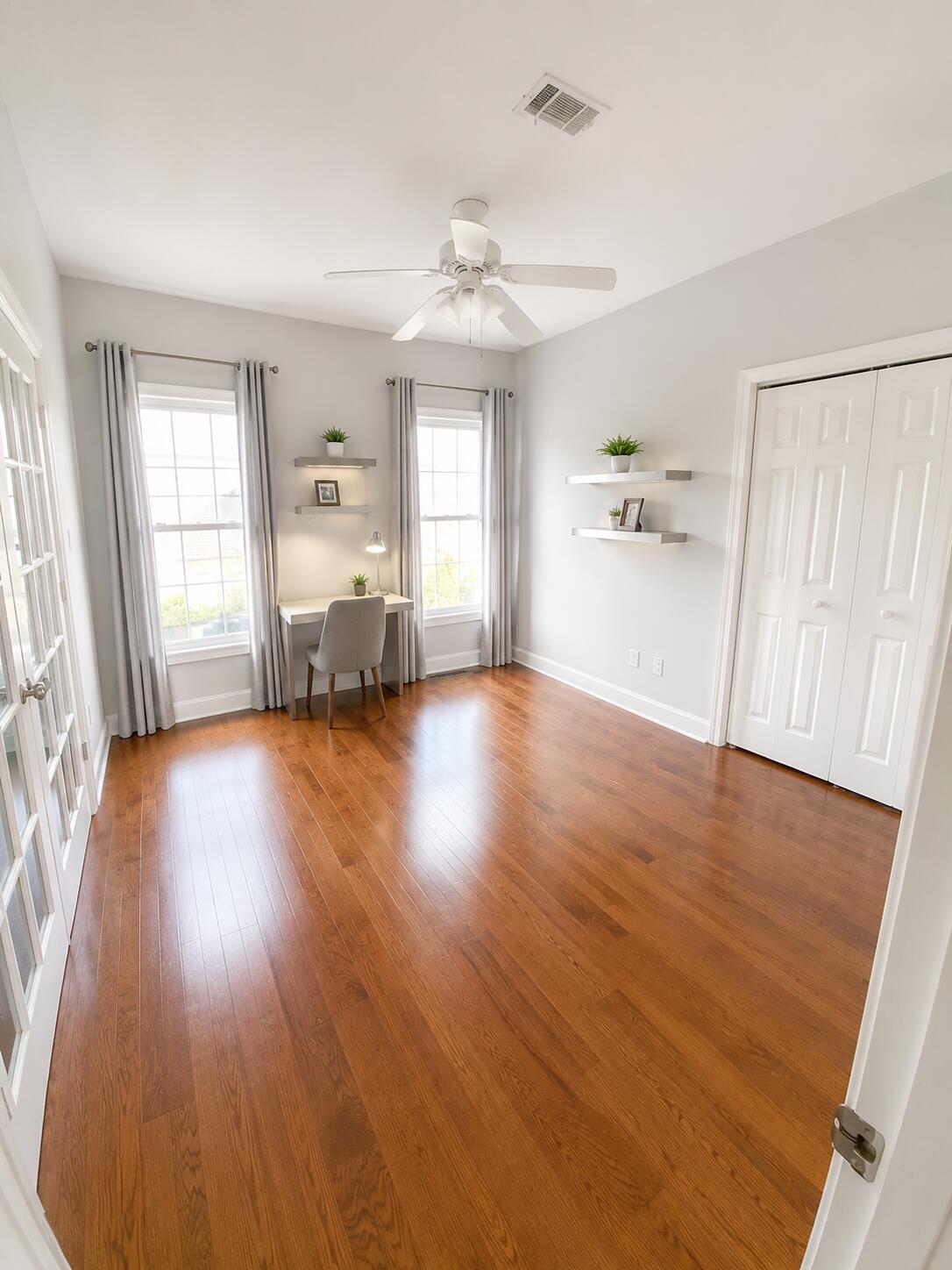 LAGRANGE SHORES - Residential