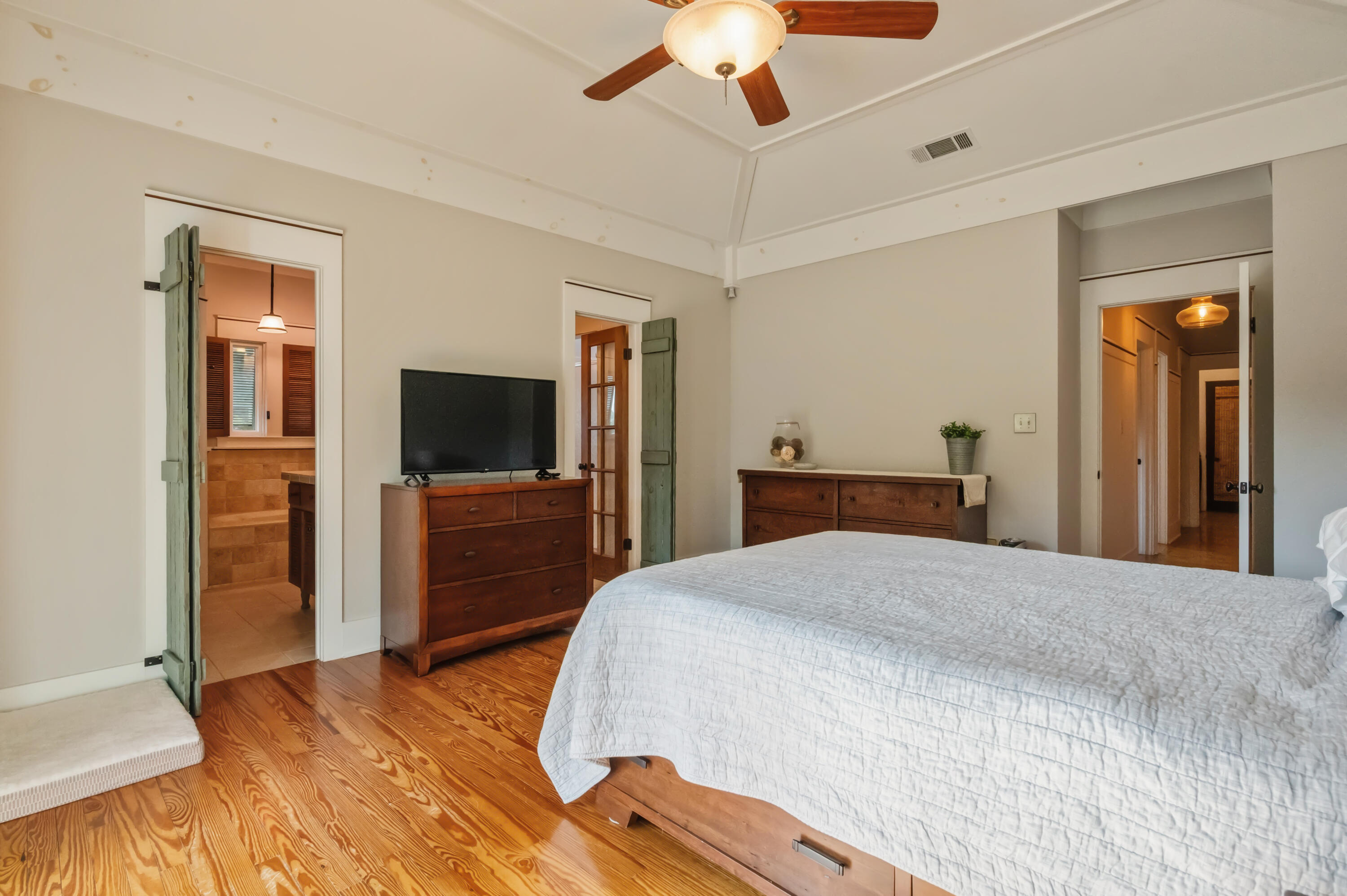 BLUEWATER BAY VILLAGE 1A - Residential