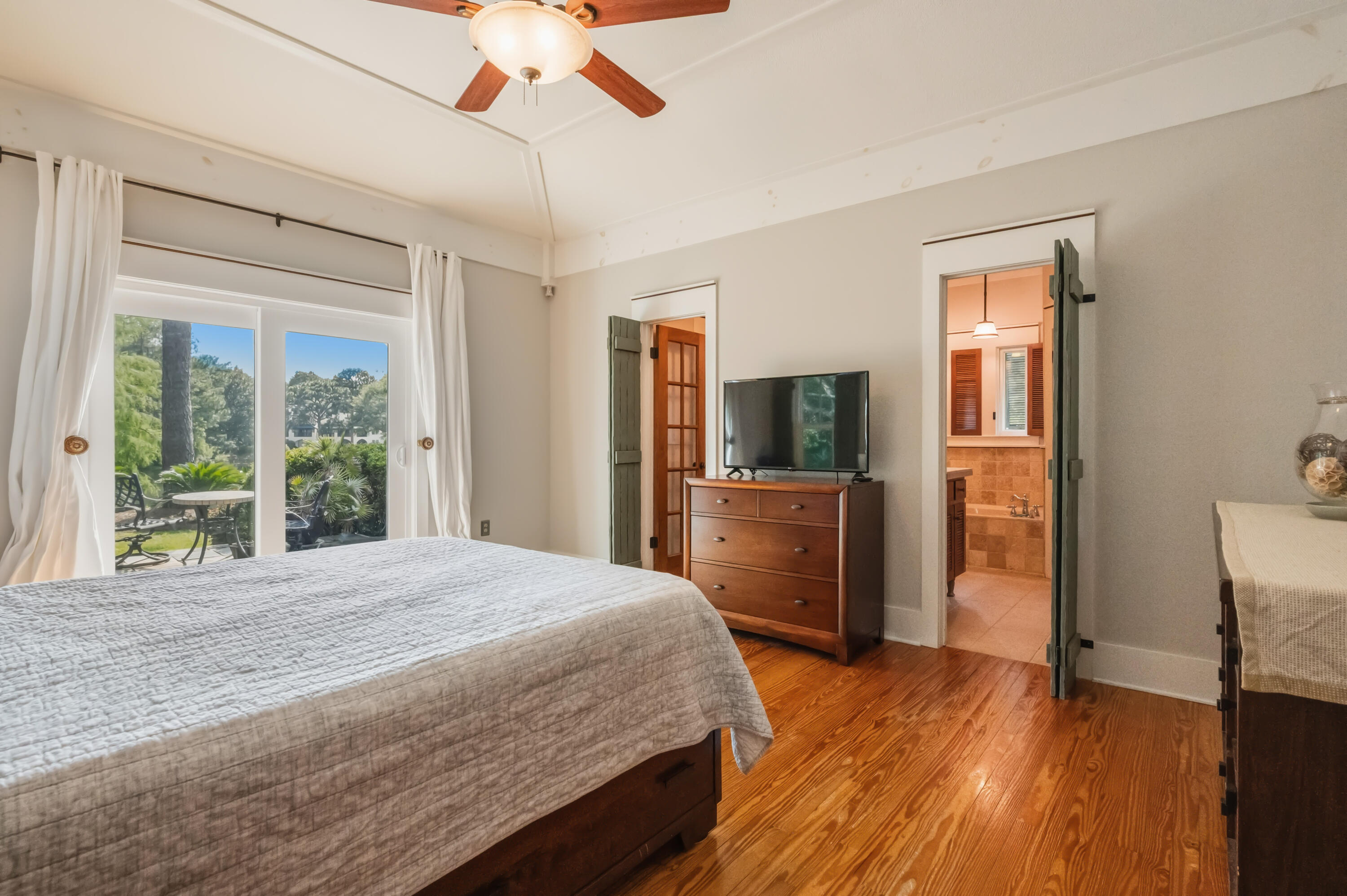 BLUEWATER BAY VILLAGE 1A - Residential