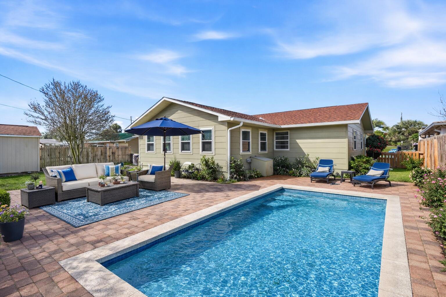 SANTA MONICA BEACH - Residential