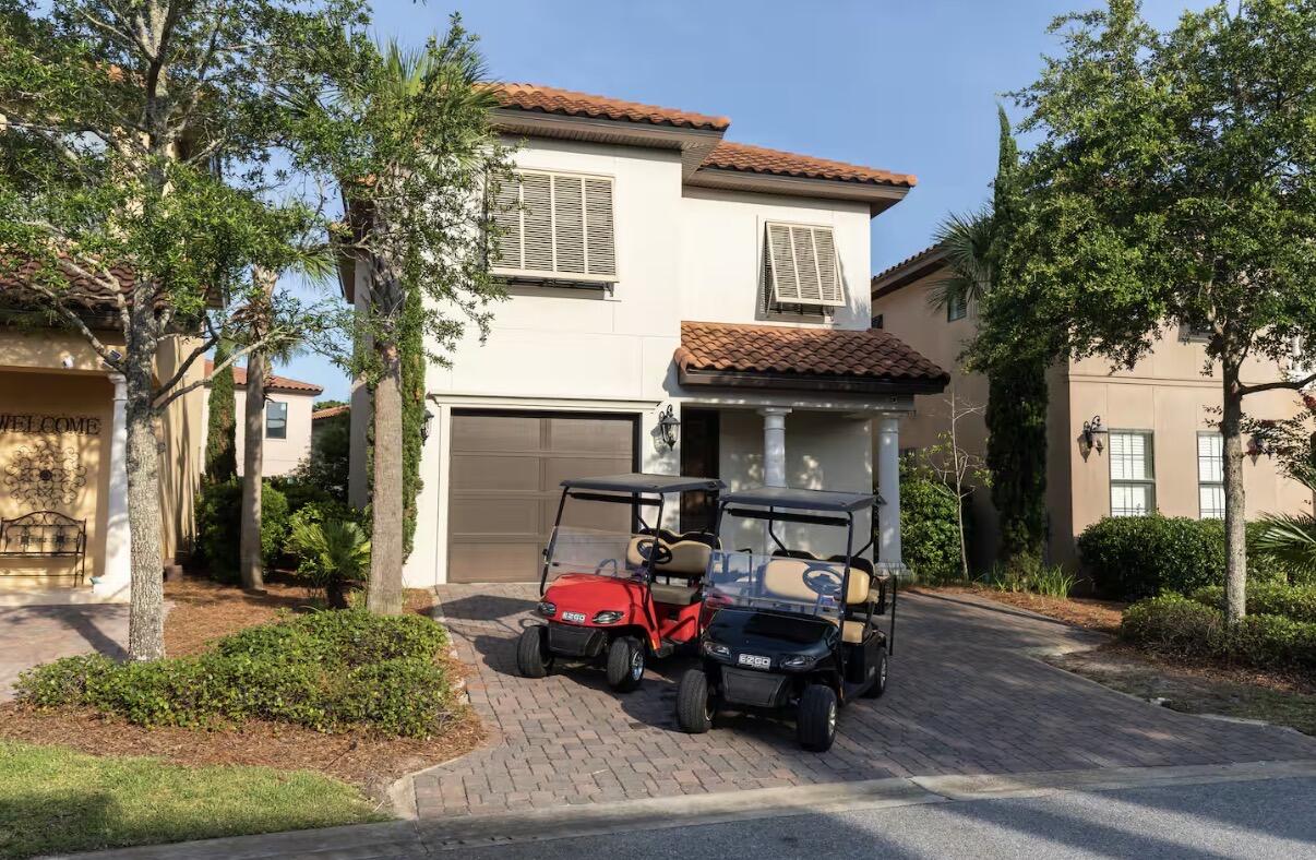 VILLA LAGO - Residential Lease