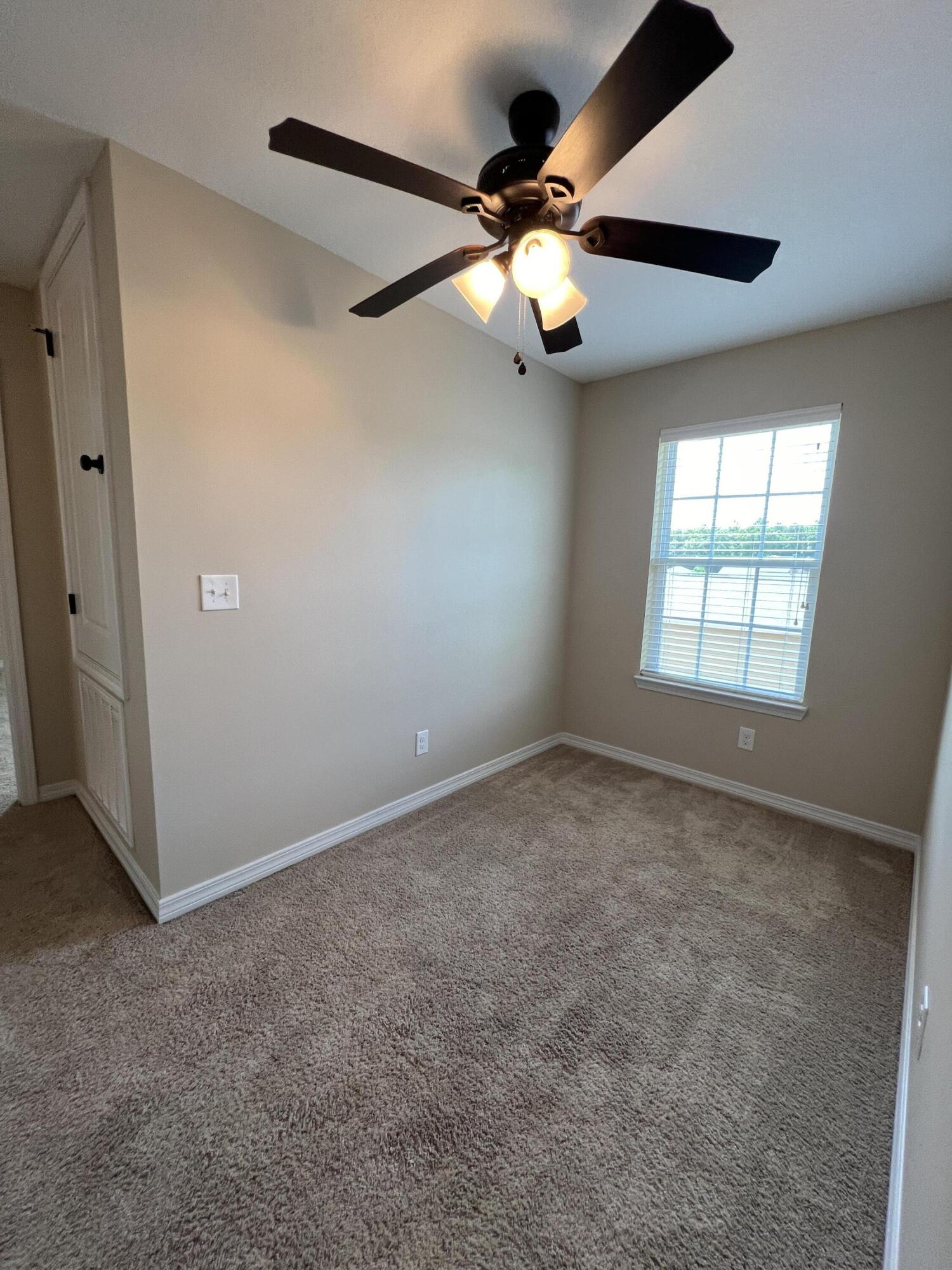 Stillwell Estates - Residential Lease