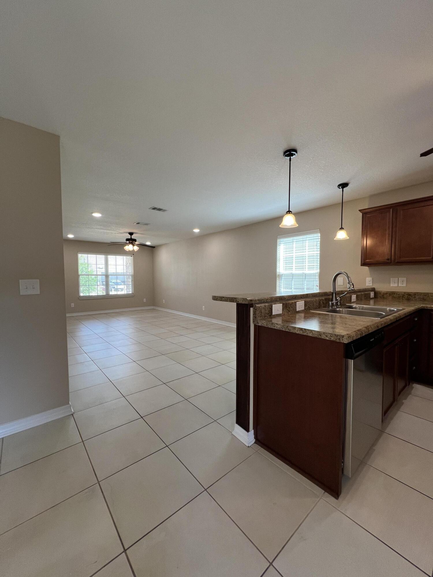 Stillwell Estates - Residential Lease