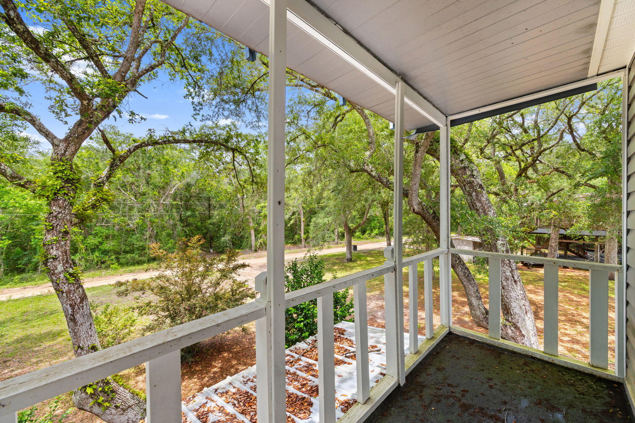 NO RECORDED SUBDIVISION - Residential