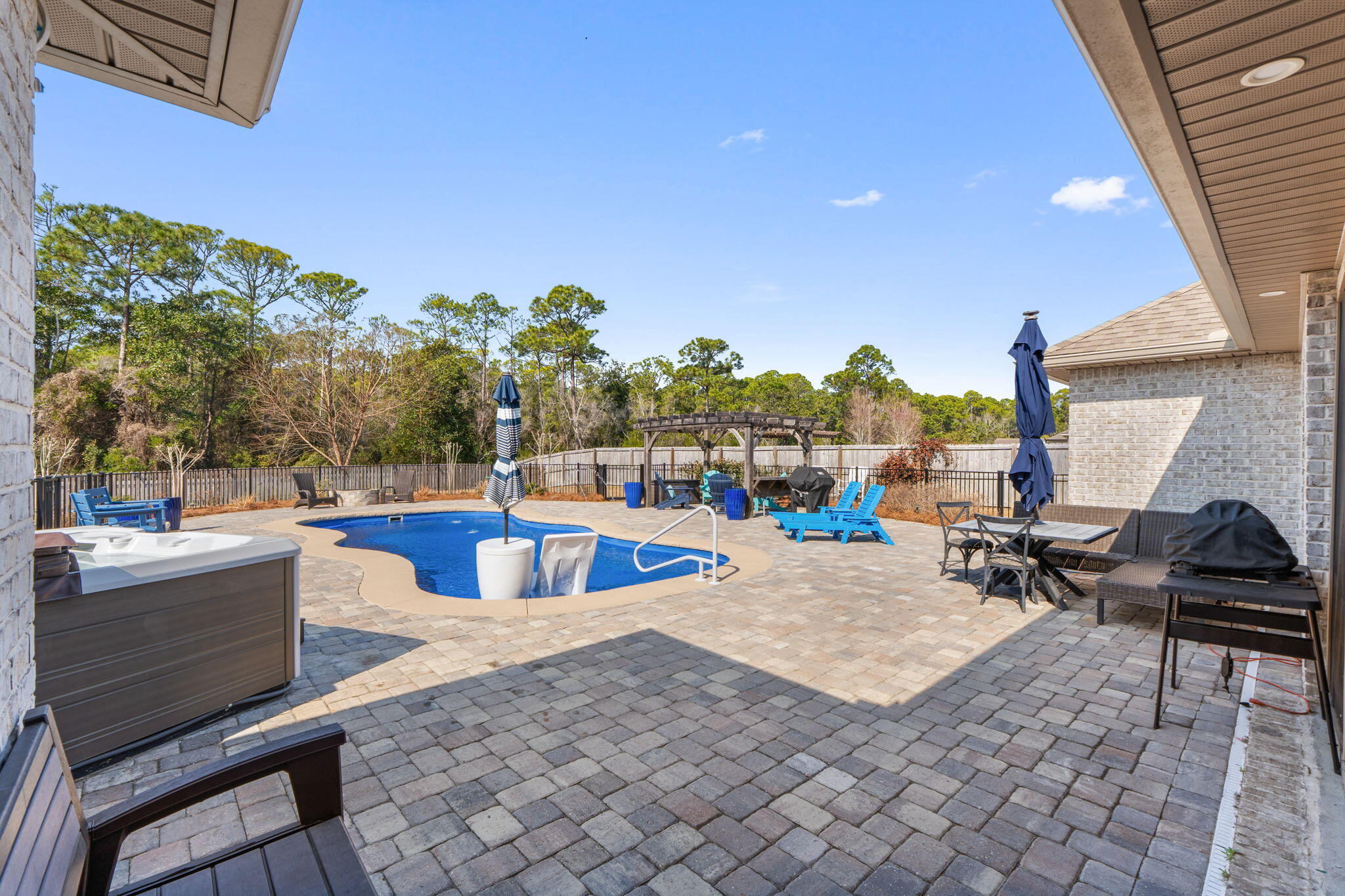 Natures Cove - Residential