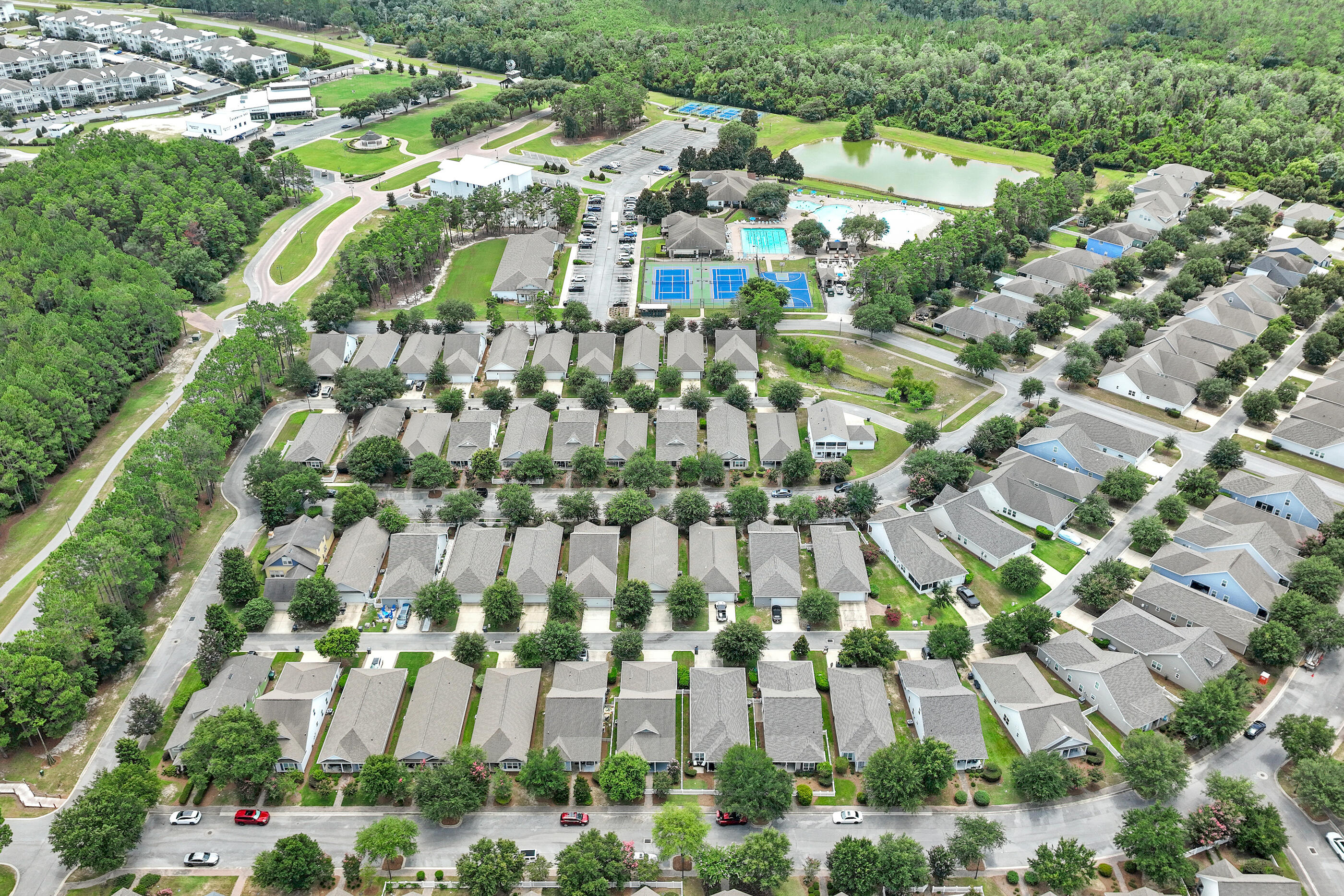 HAMMOCK BAY - Residential