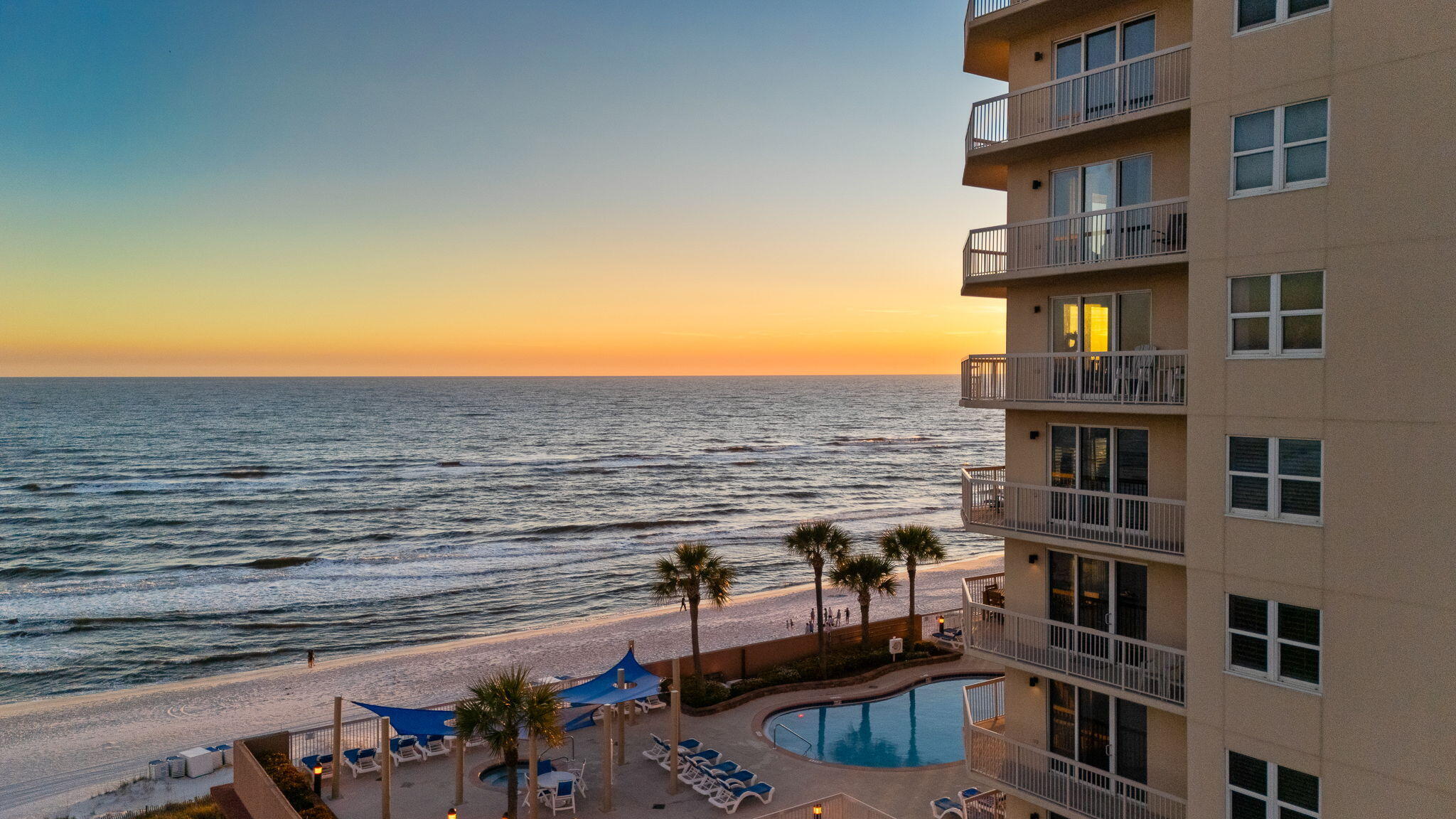 SUNRISE BEACH - Residential