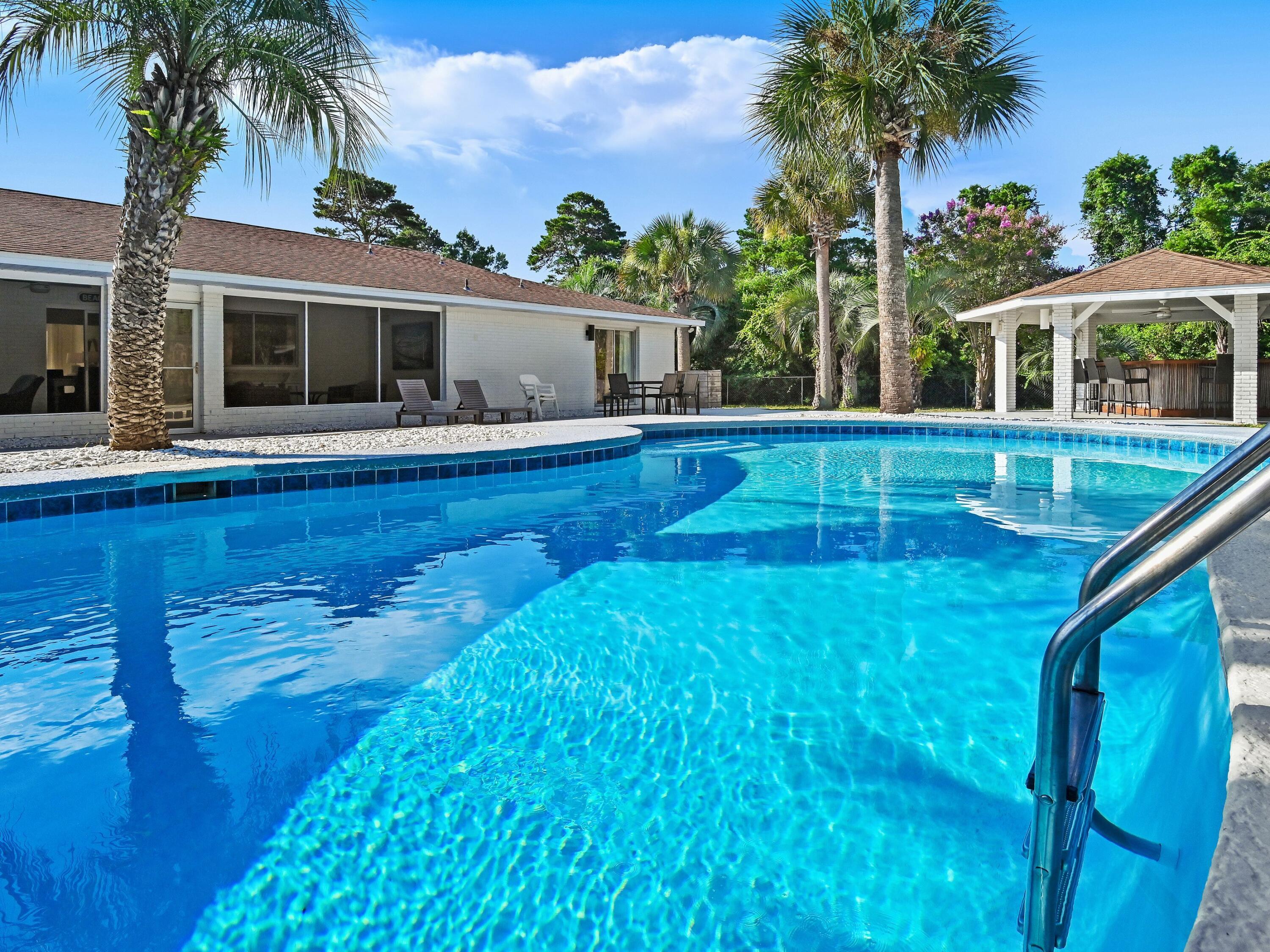 GULF PINES - Residential