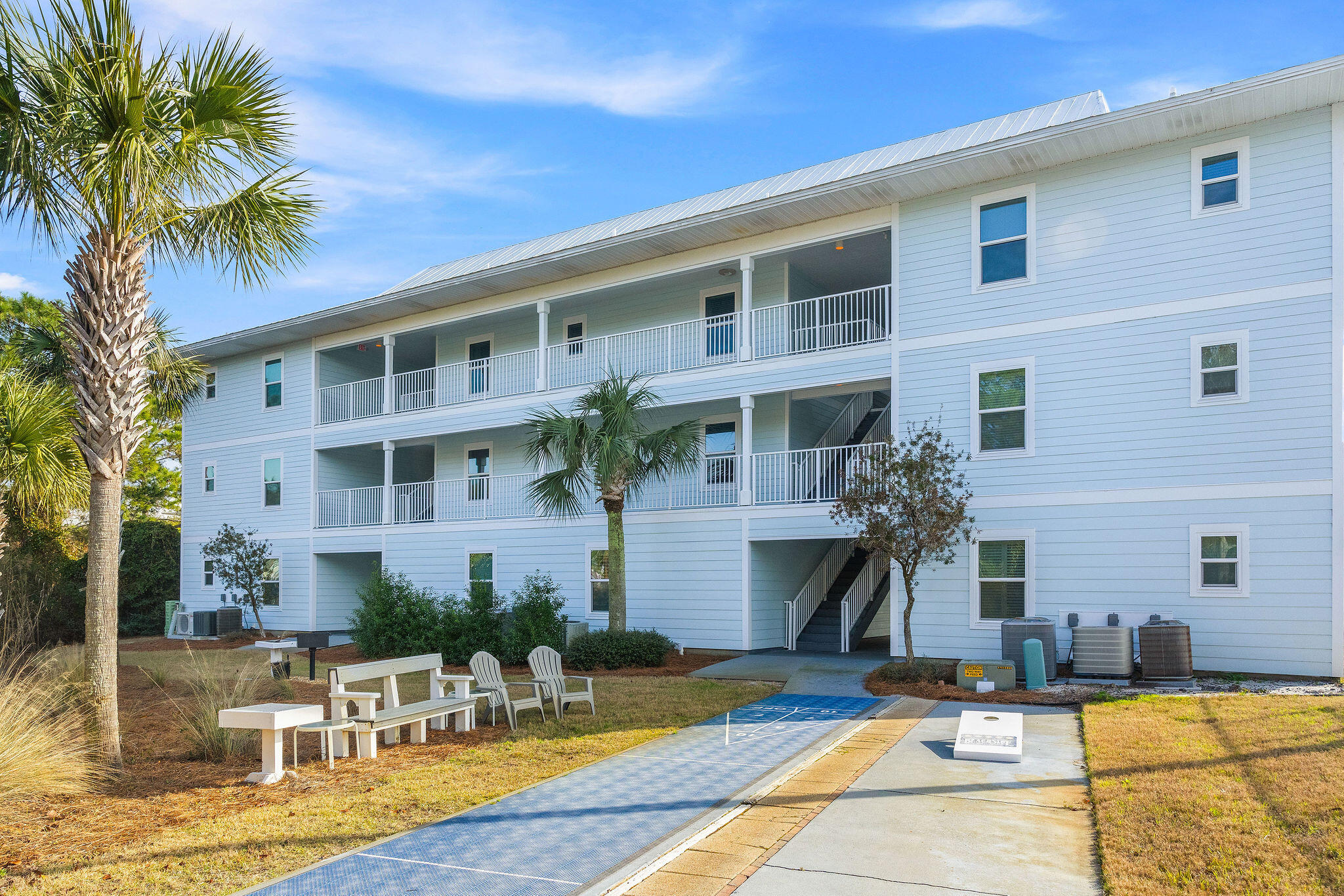 BEACHSIDE VILLAS CONDO - Residential