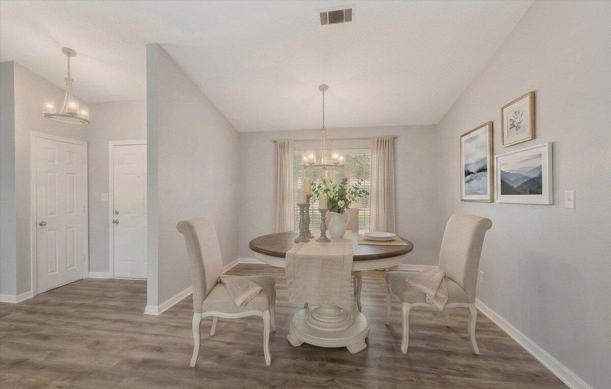 MOSSY OAKS - Residential