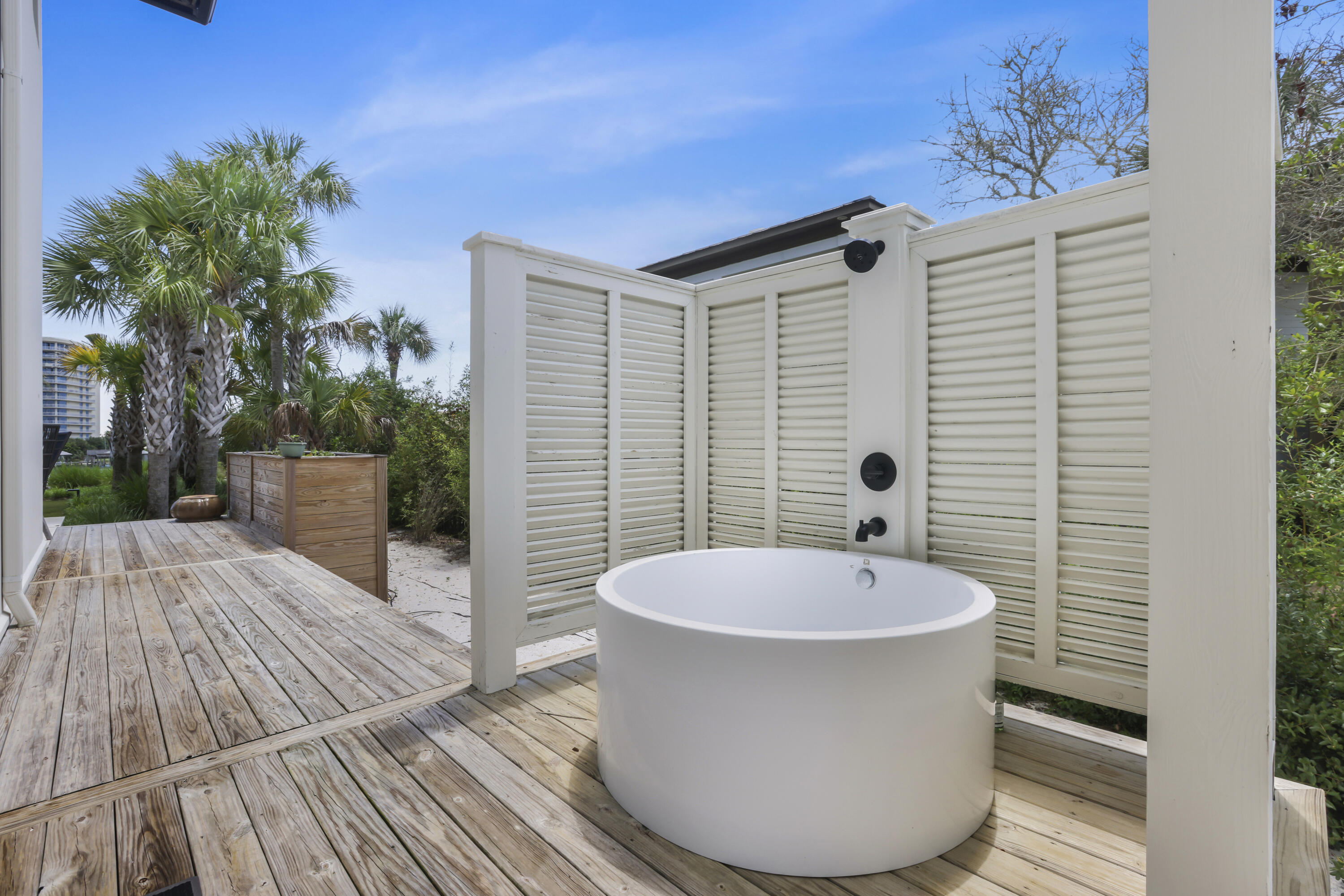 Ono Island - Residential