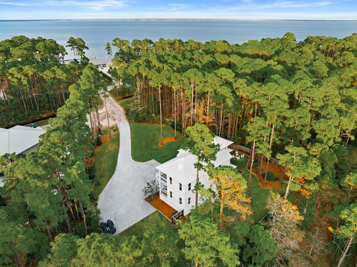 WHISPERING PINES - Residential