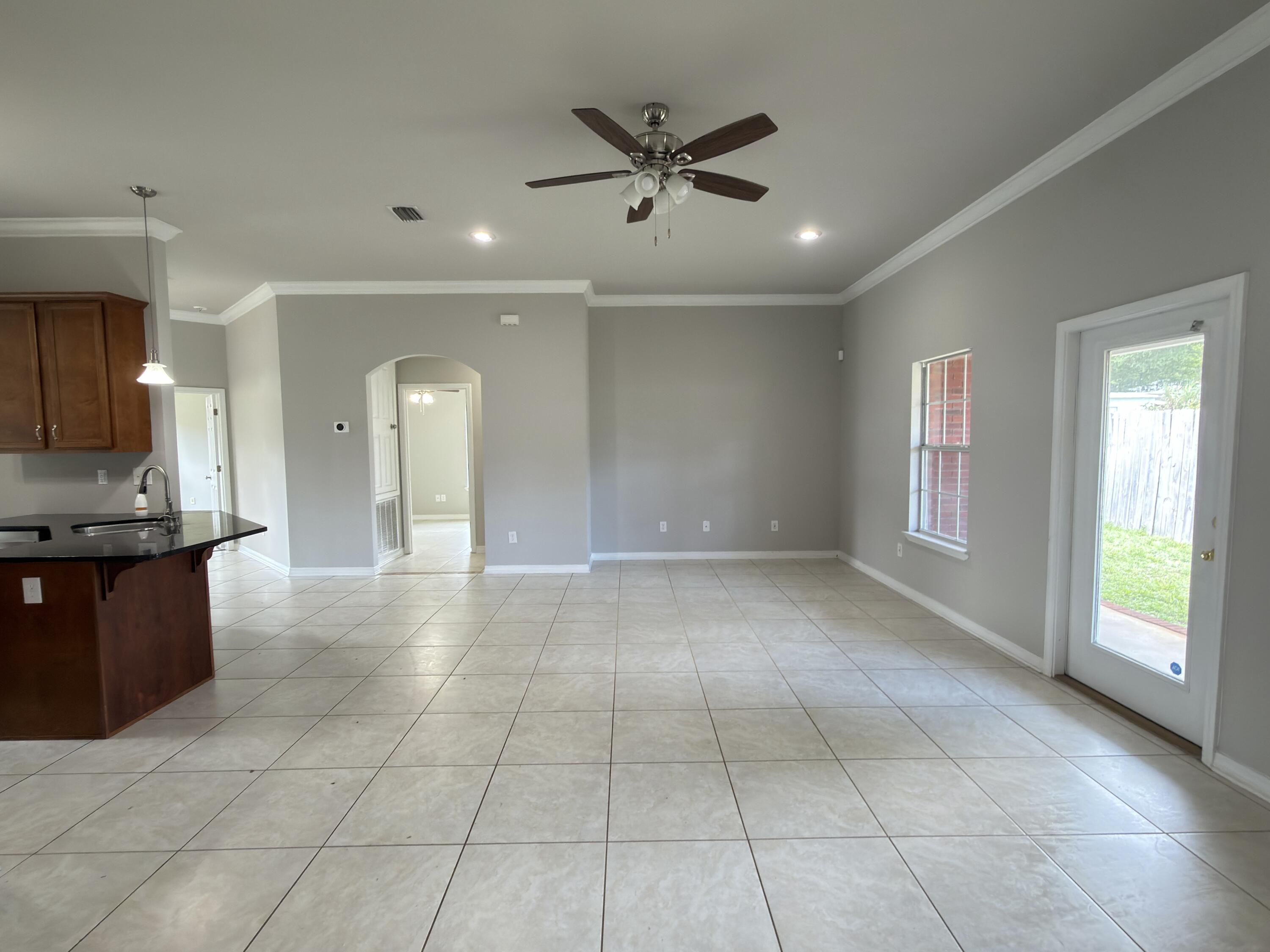 SEASHORE VILLAGE - Residential