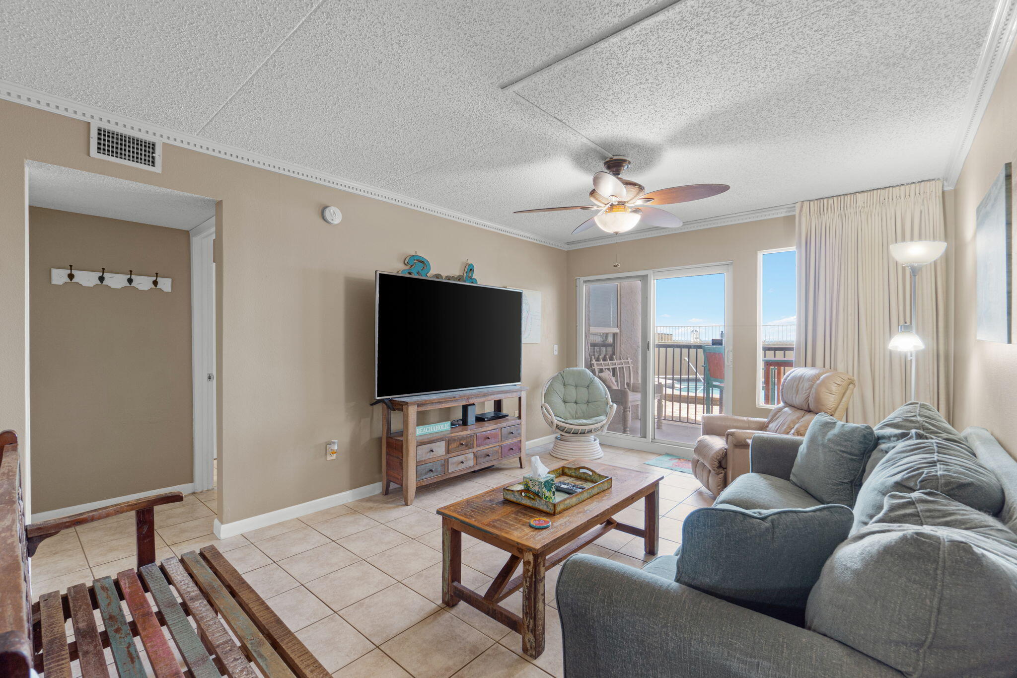 ISLAND ECHO CONDO - Residential