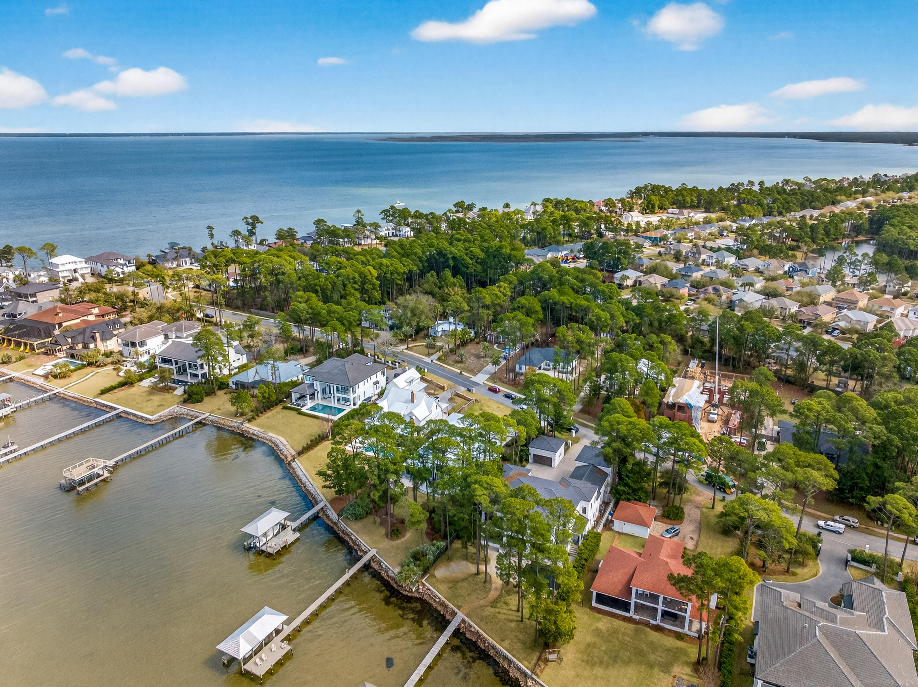 DRIFTWOOD ESTATES - Residential