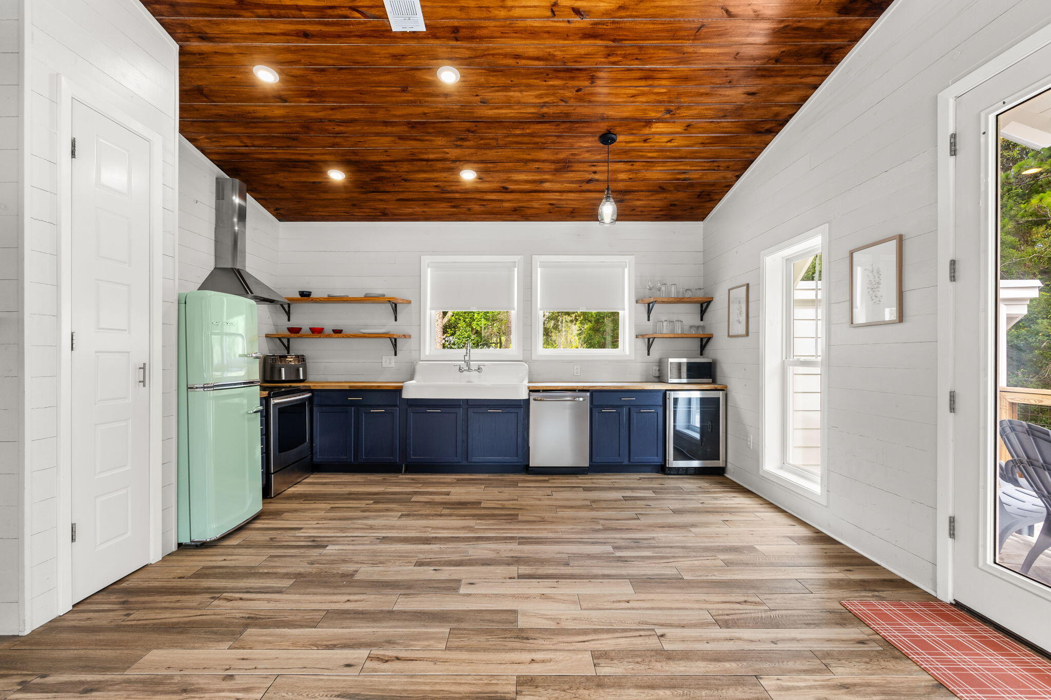 Long Leaf Circle - Residential Lease