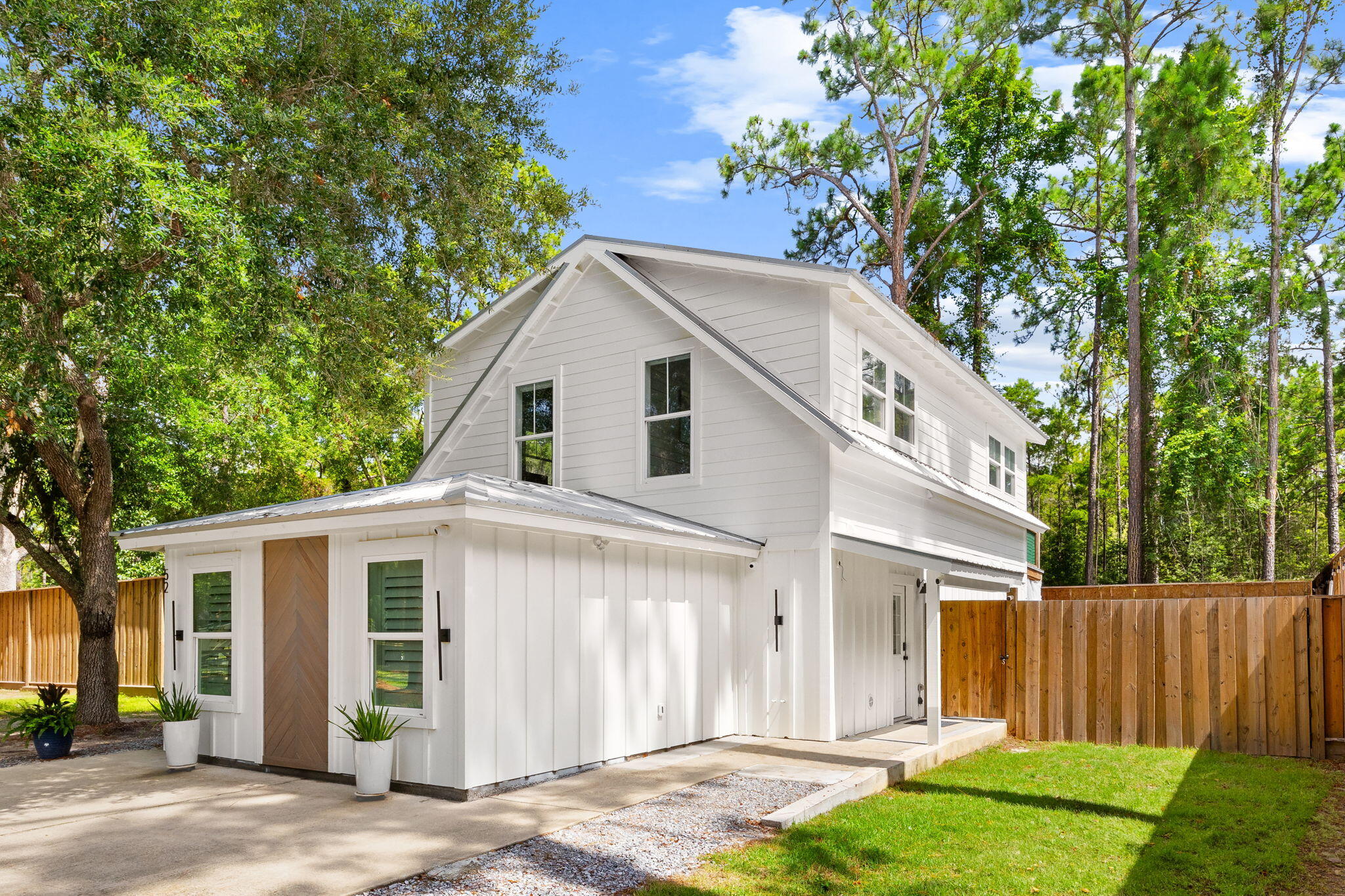 Long Leaf Circle - Residential Lease