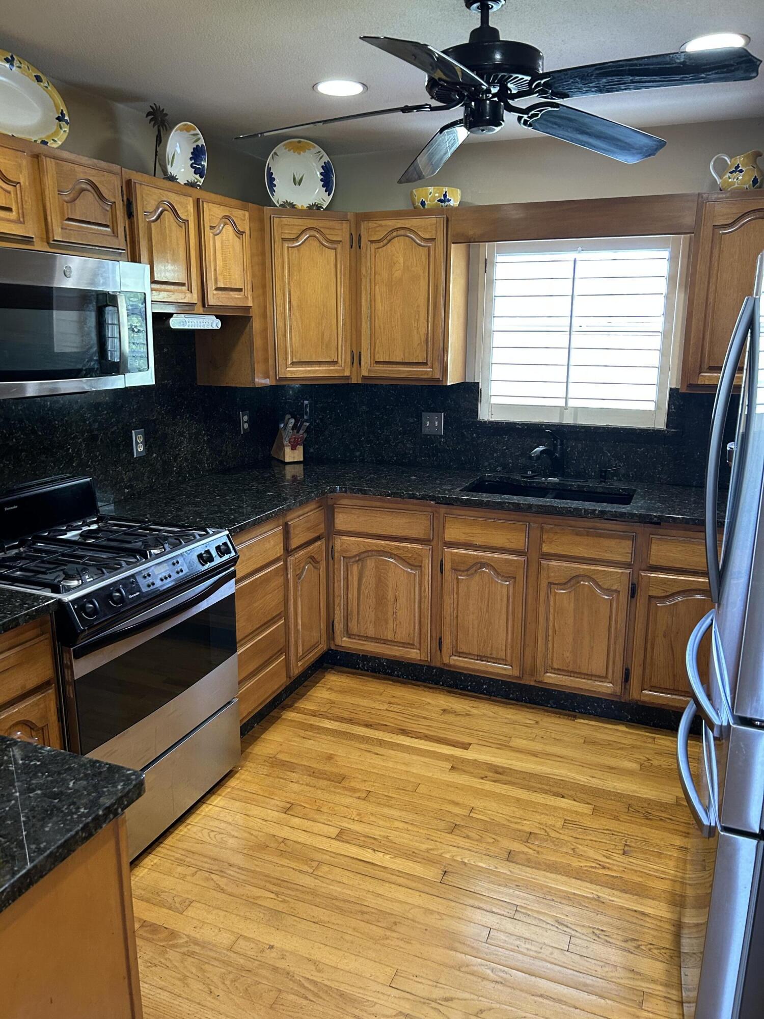 SANTA ROSA ISLAND L07 377 BLK 7 - Residential