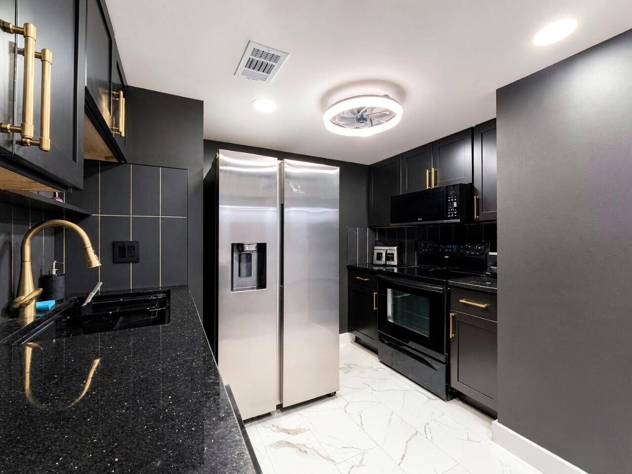 FOUNTAINHEAD CONDO - Residential