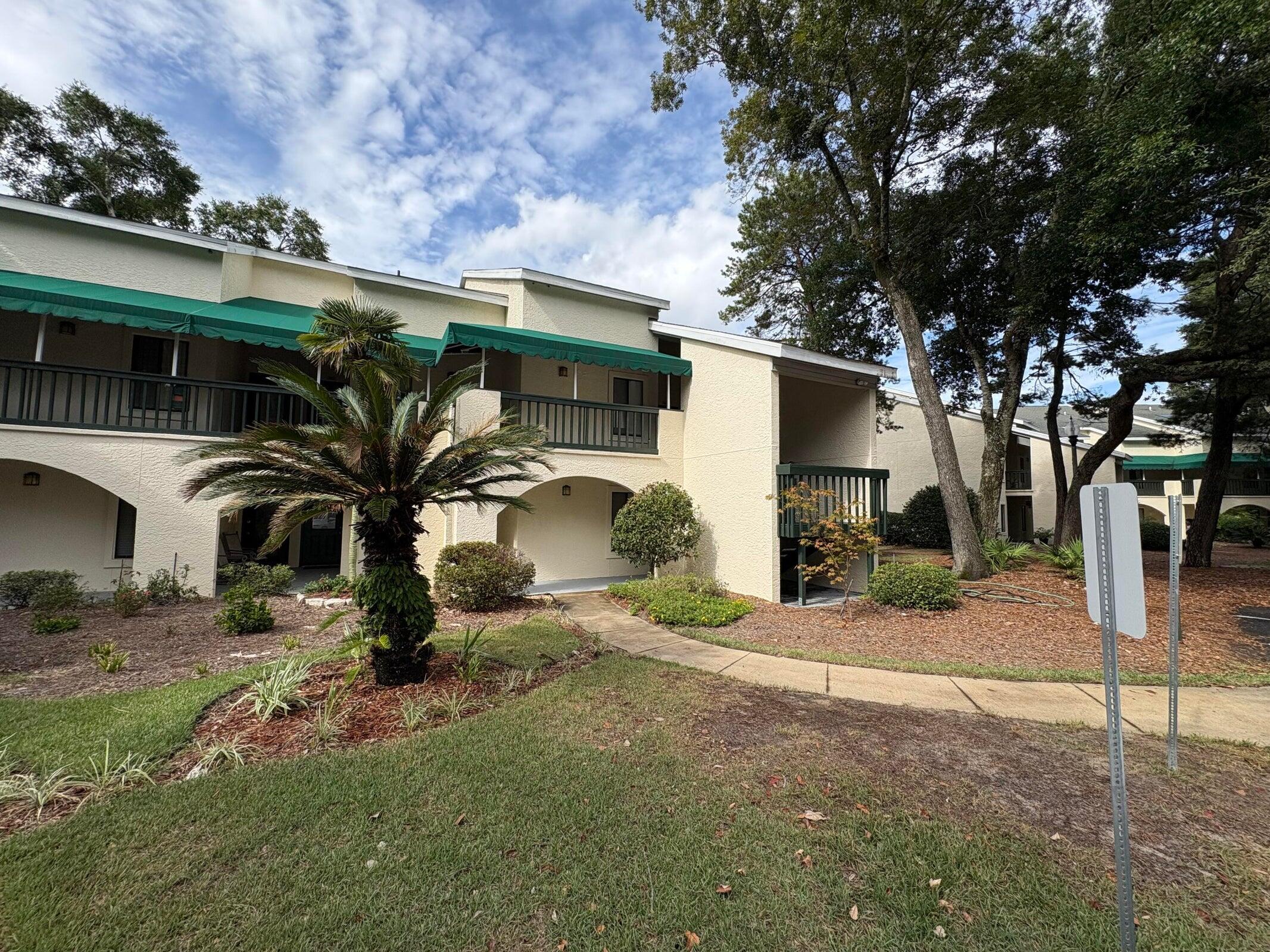 LAKESIDE CONDO AT BLUEWATER BAY - Residential Lease