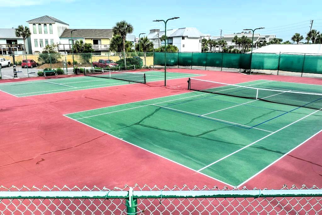 DESTIN POINTE - Residential