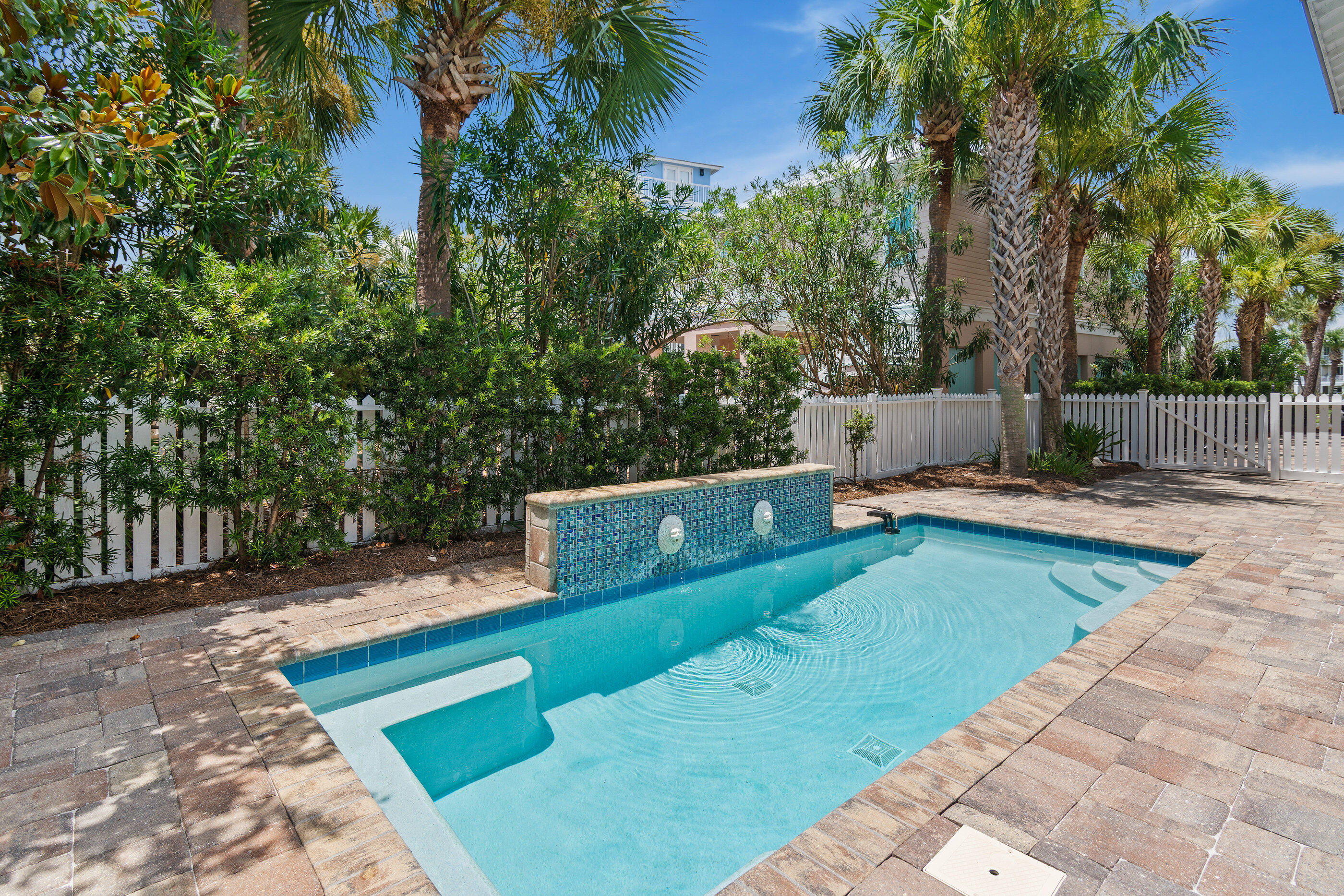DESTIN POINTE - Residential