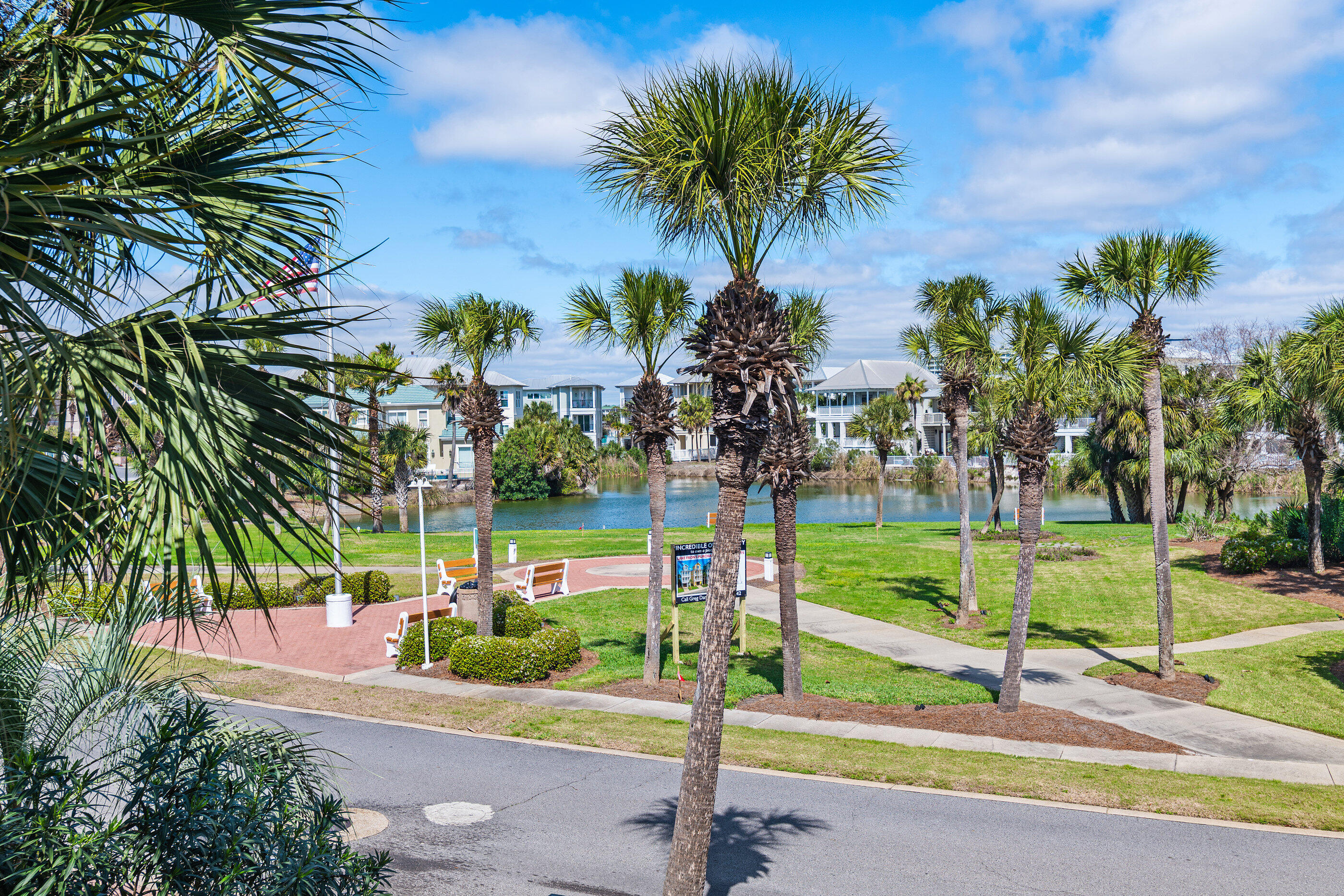 DESTIN POINTE - Residential