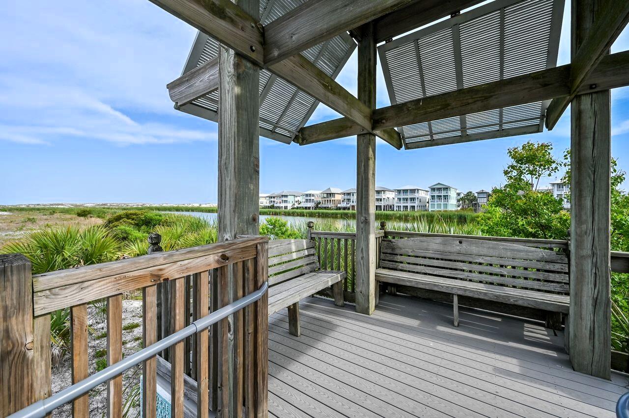 DESTIN POINTE - Residential