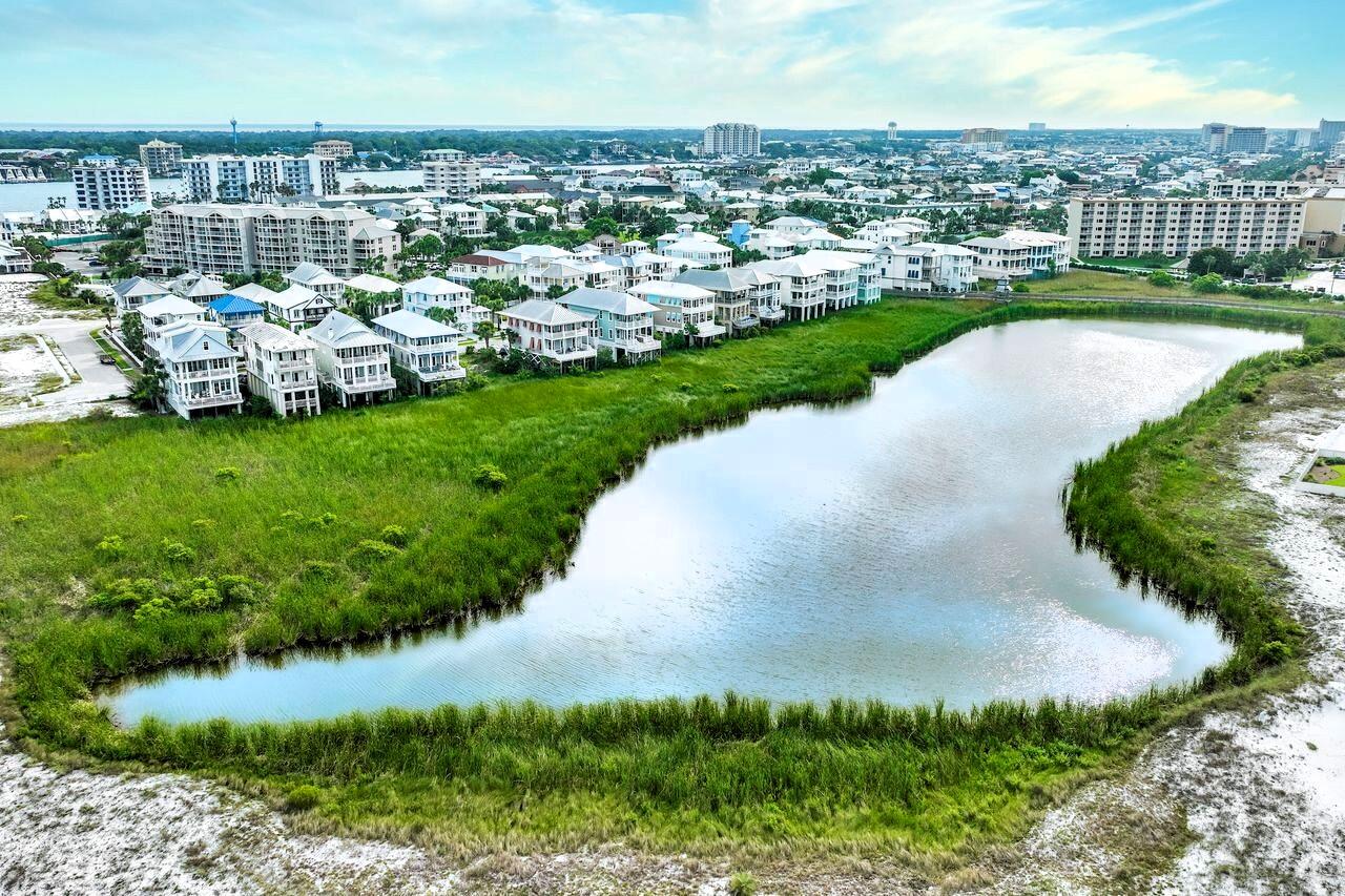 DESTIN POINTE - Residential