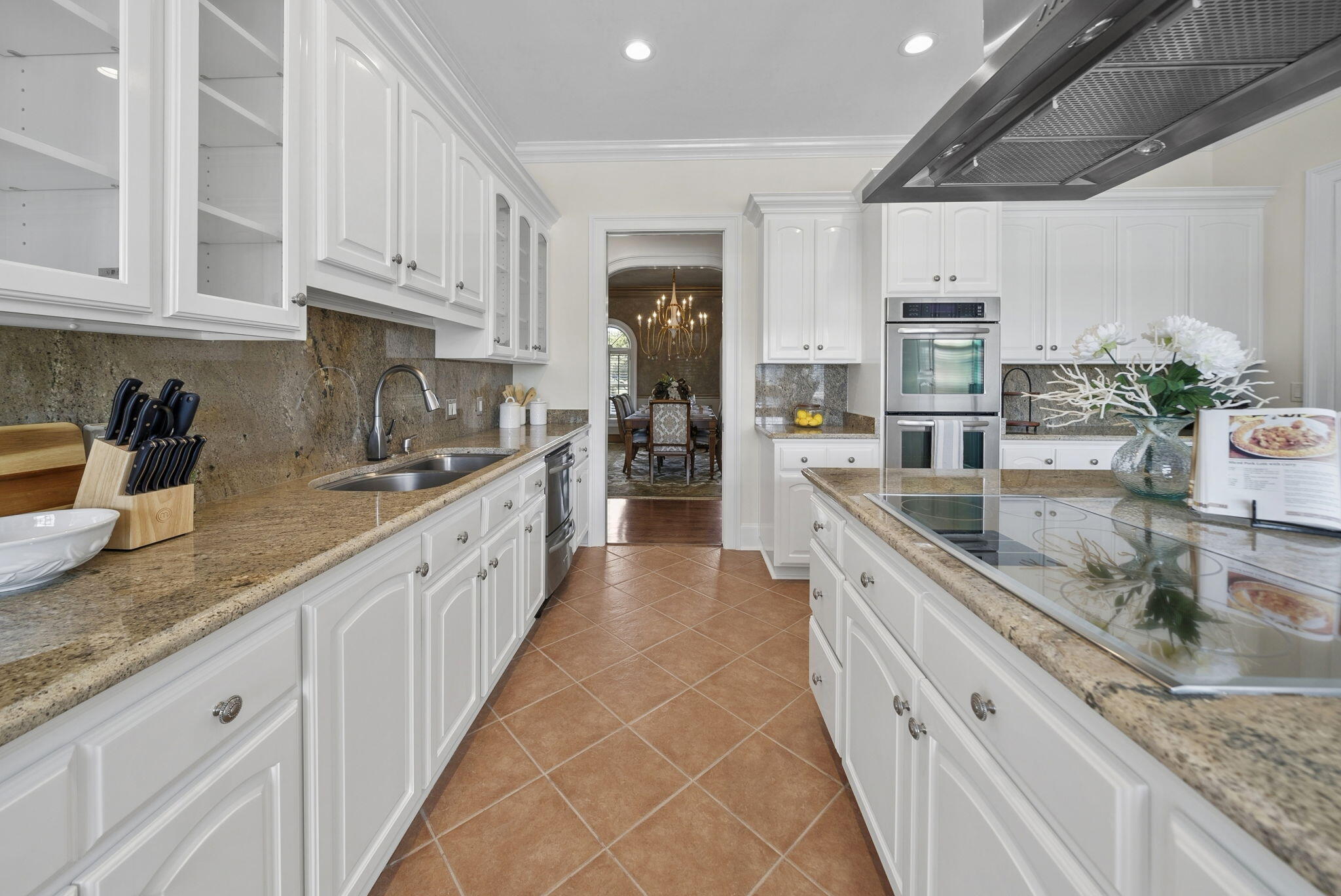 KINGS POINT - Residential