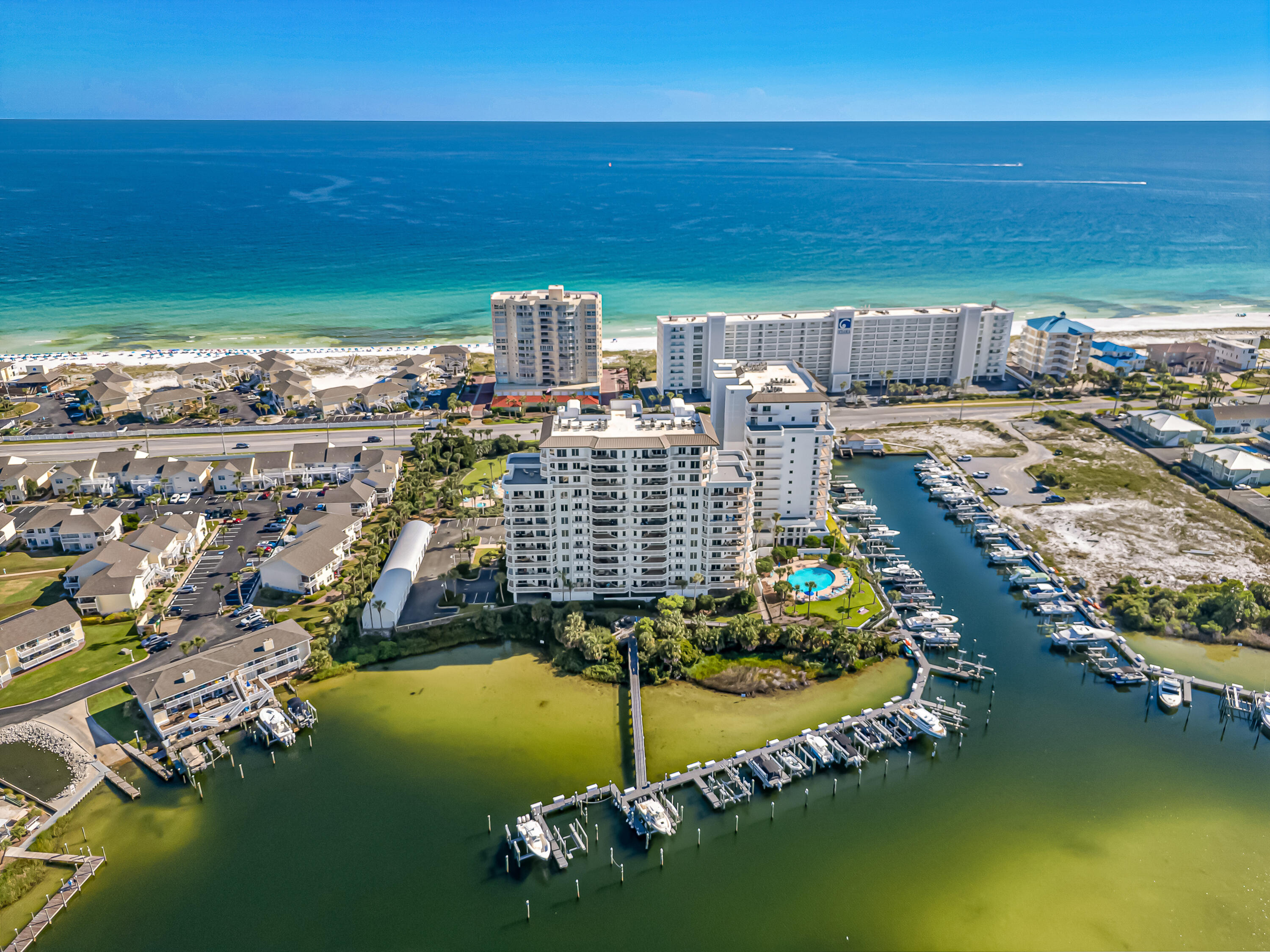 HARBOR LANDING - Residential