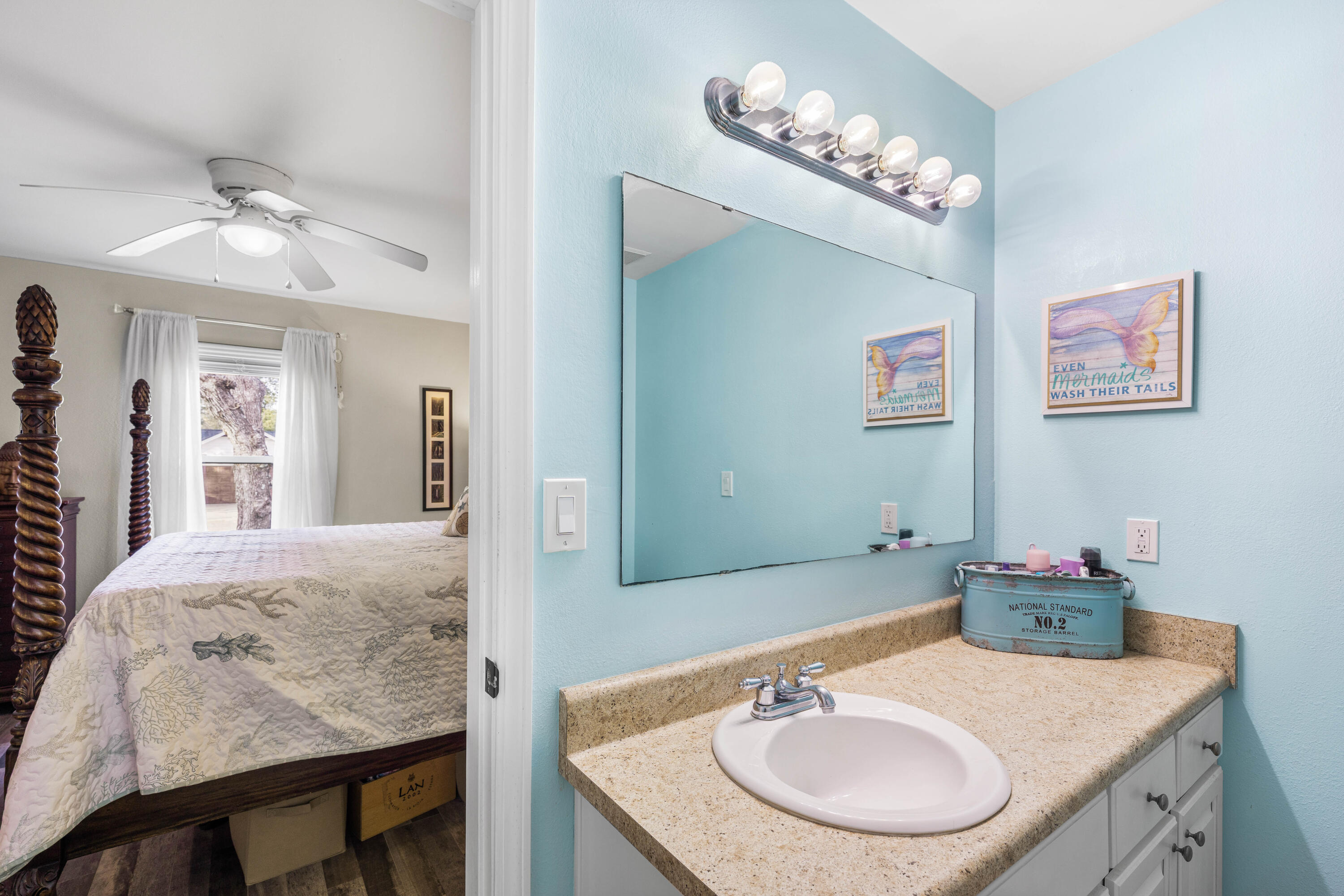 COUNTRY BREEZE ESTATES - Residential