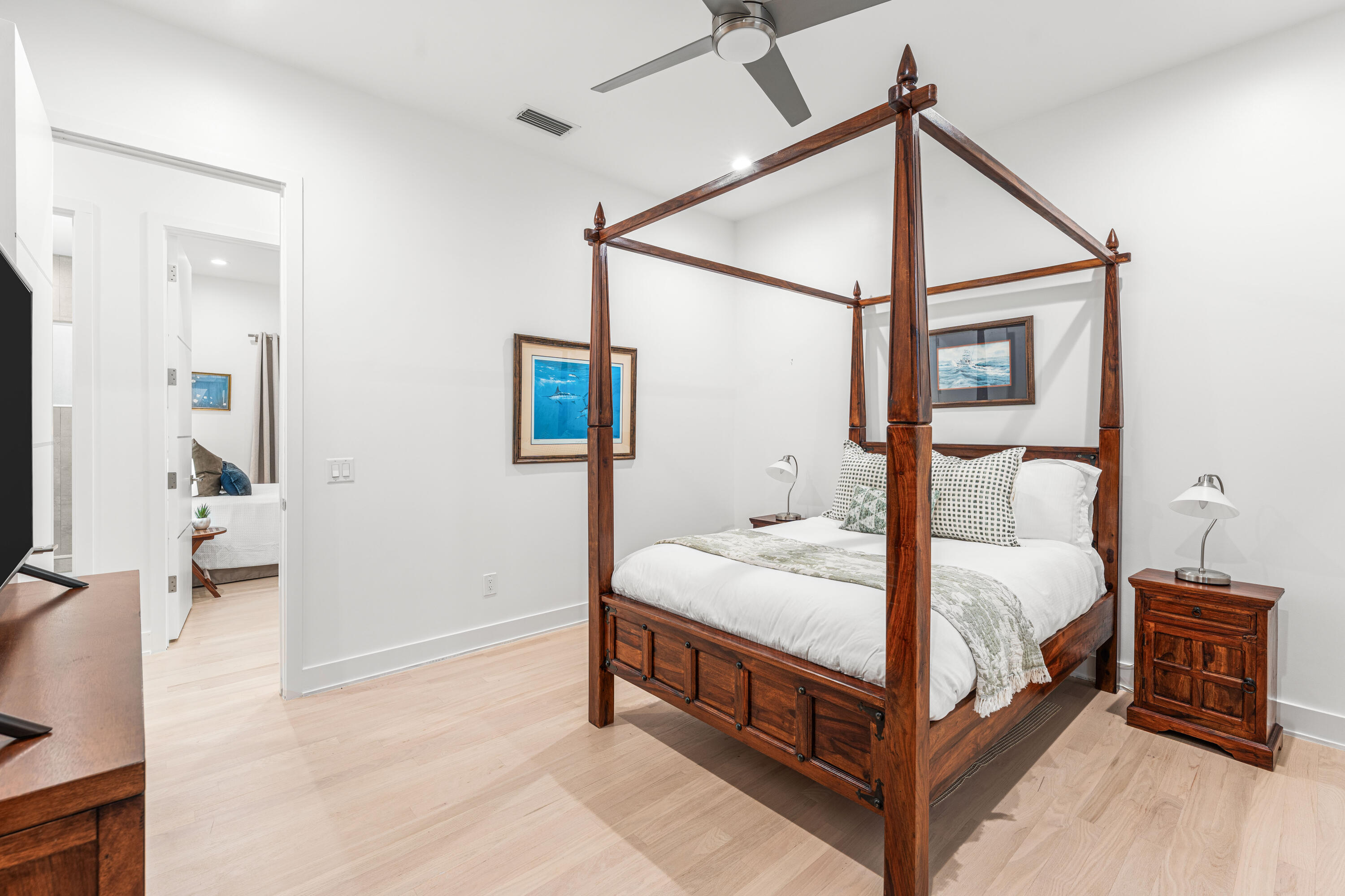 SEABREEZE EAST - Residential