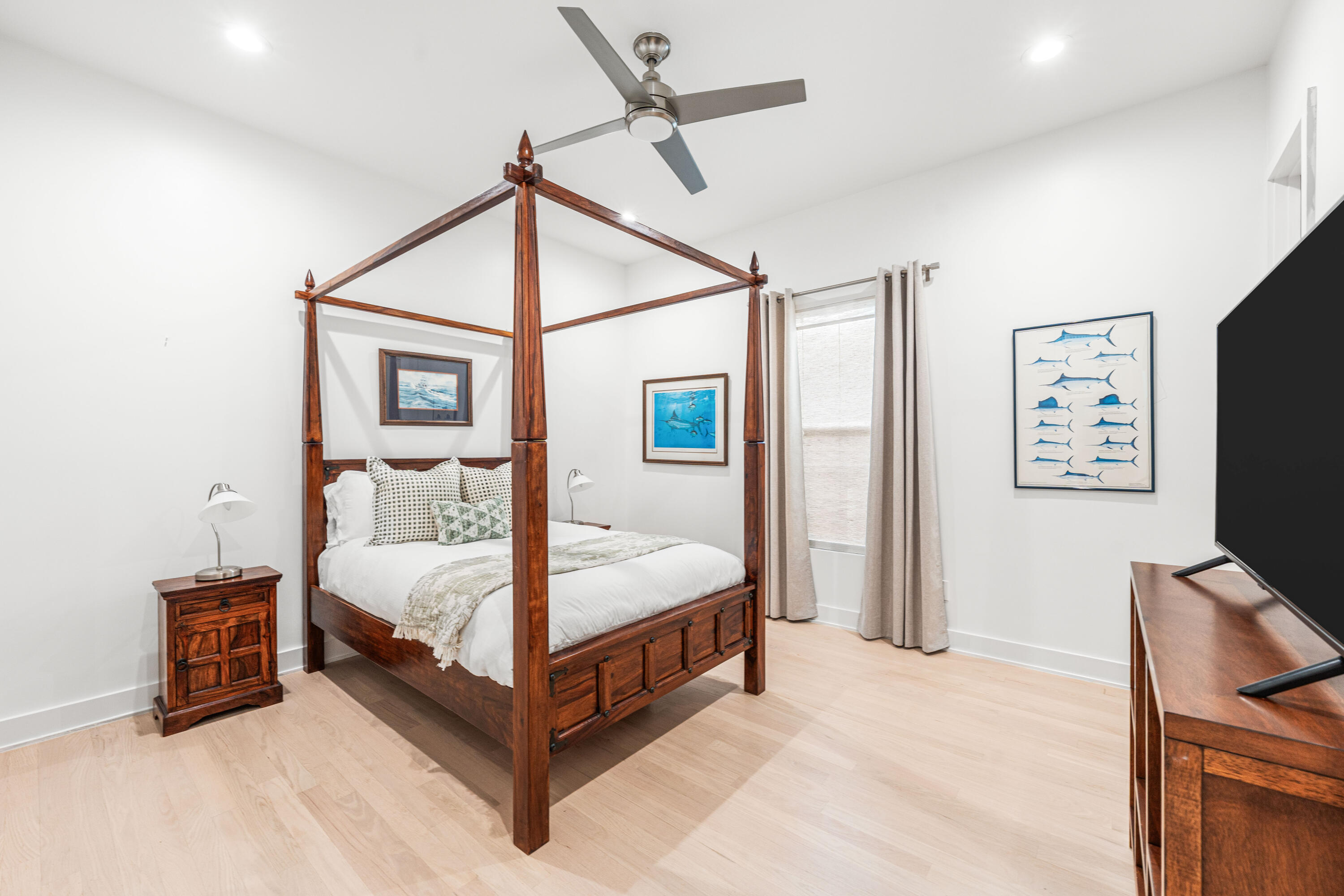 SEABREEZE EAST - Residential