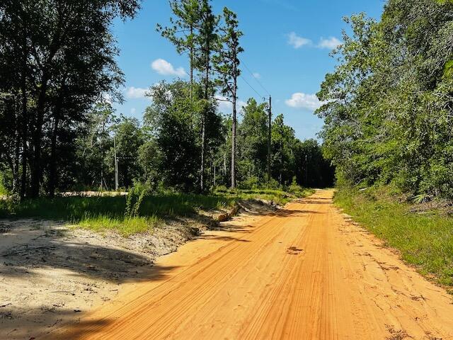 NONESUCH WAY - Land