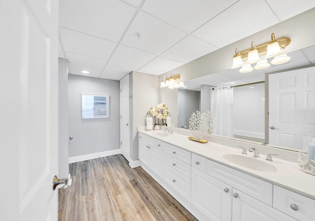 EMERALD BEACH PH 4 - Residential