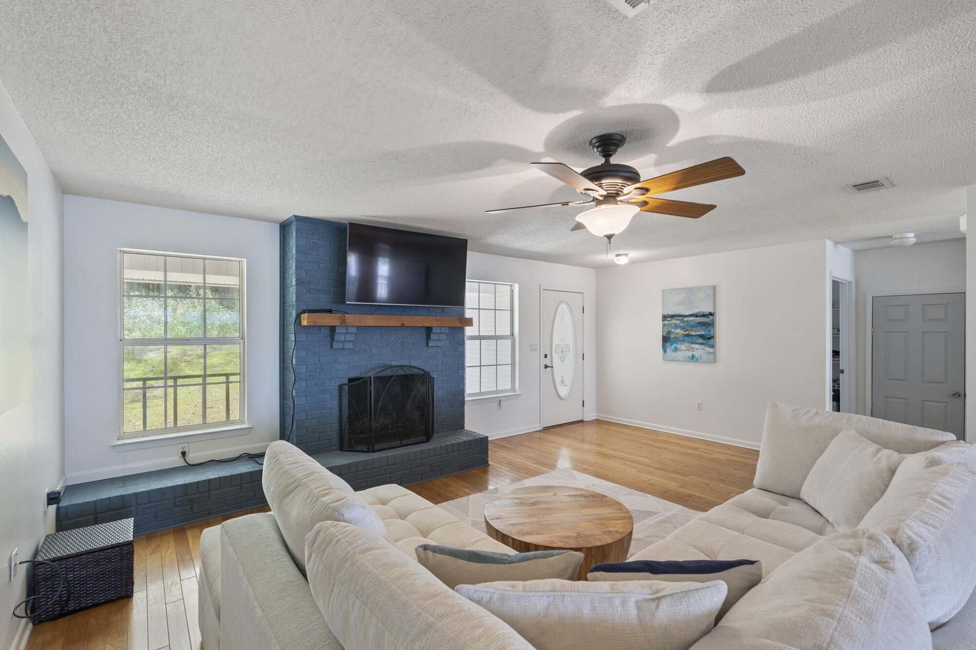 HOLLEY FAMILYPH 1 - Residential Lease
