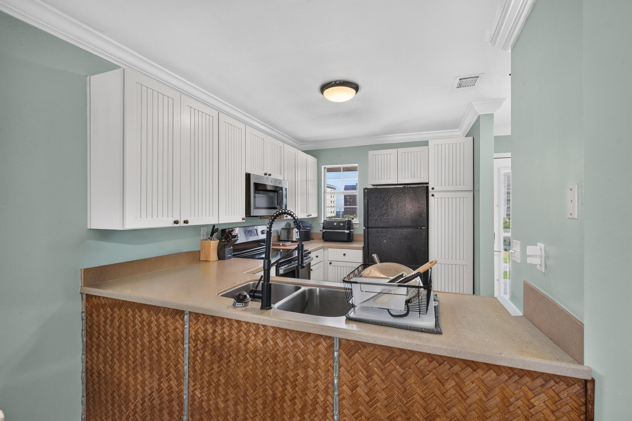 ISLAND WIND UNIT 304 - Residential