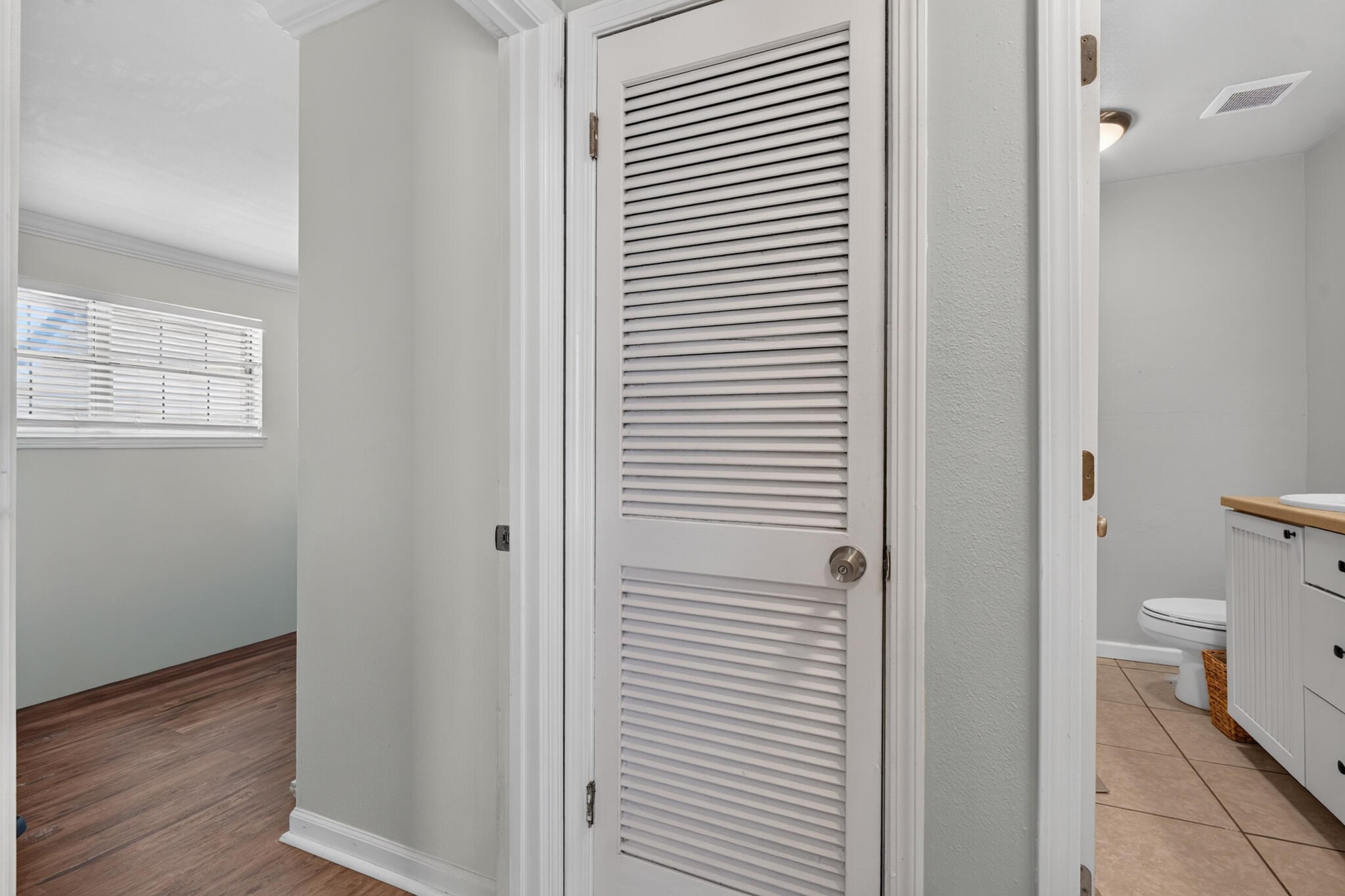 ISLAND WIND UNIT 304 - Residential