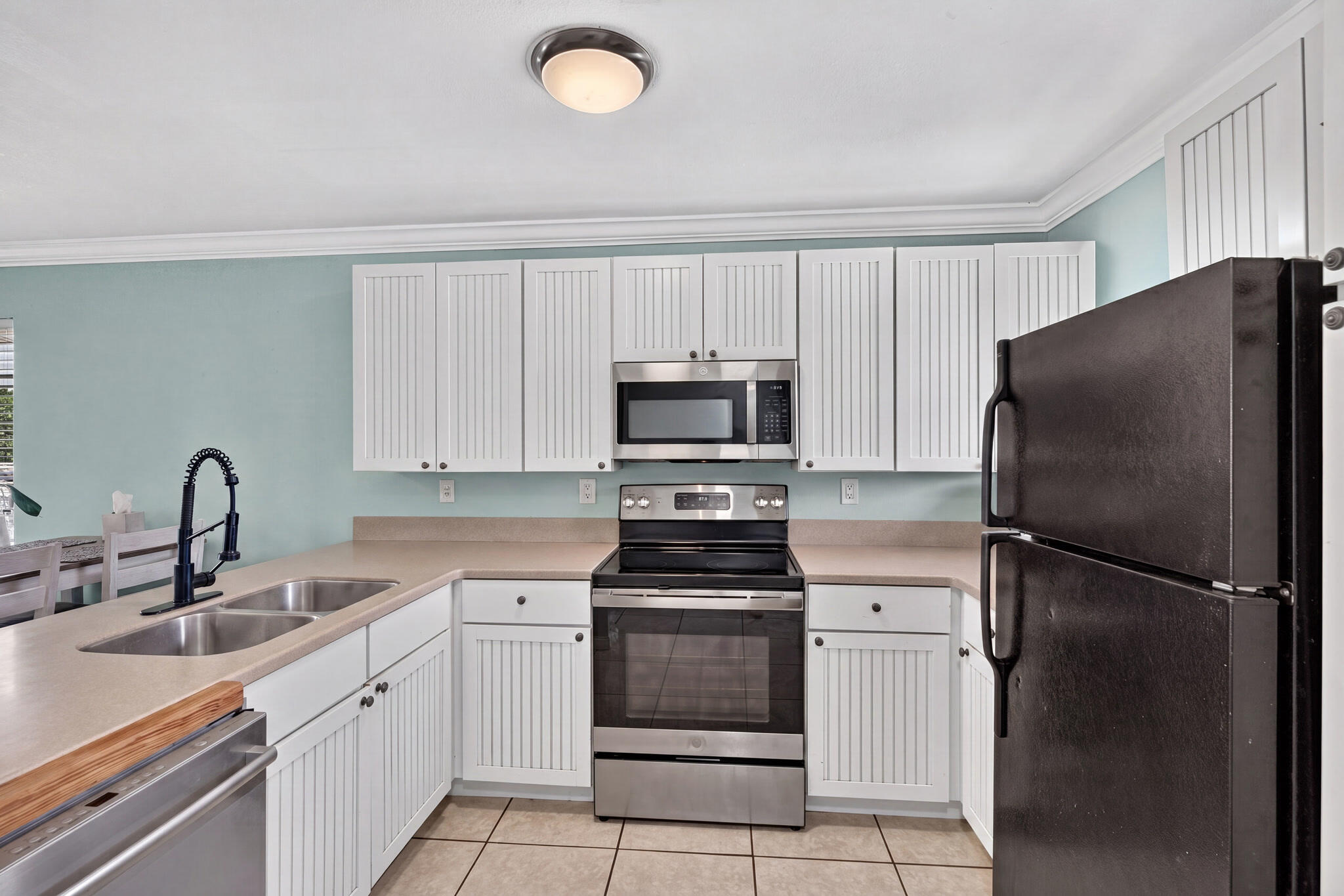 ISLAND WIND UNIT 304 - Residential