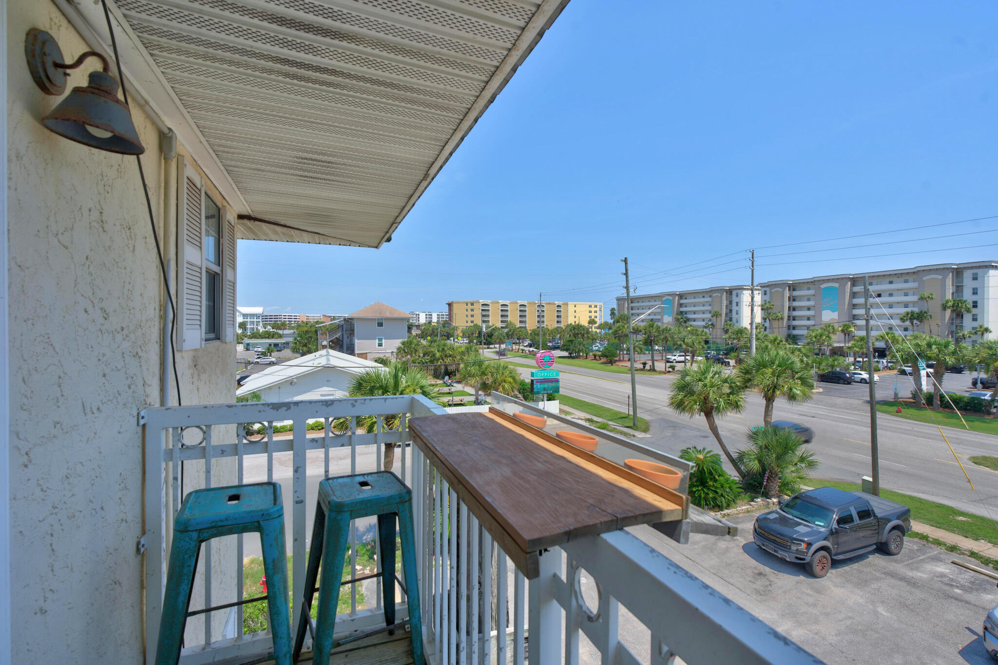ISLAND WIND UNIT 304 - Residential