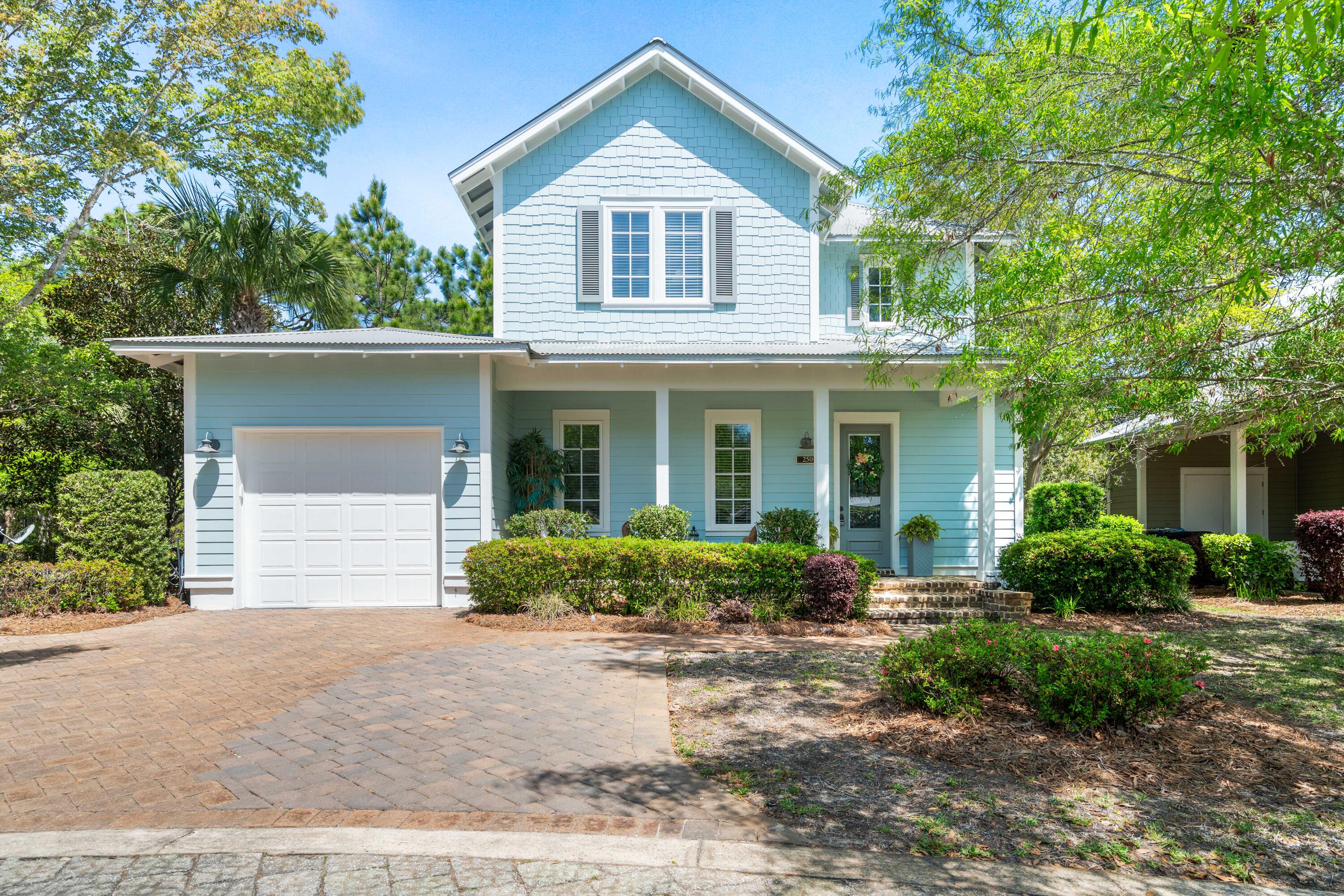 CARSON OAKS - Residential