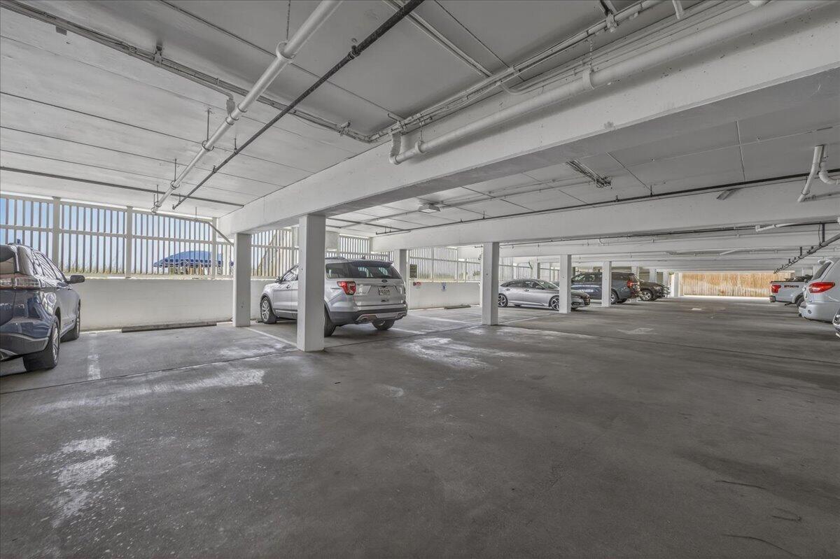 SEAFARER CONDO - Residential
