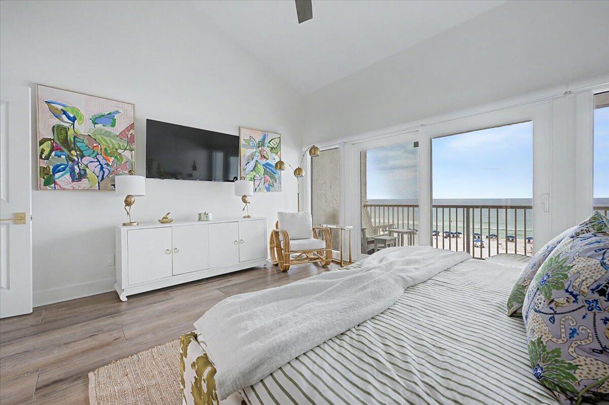 SEAFARER CONDO - Residential