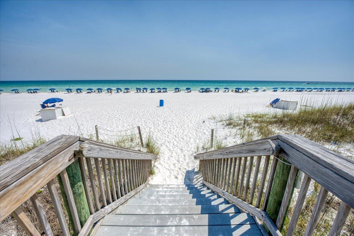 SEAFARER CONDO - Residential