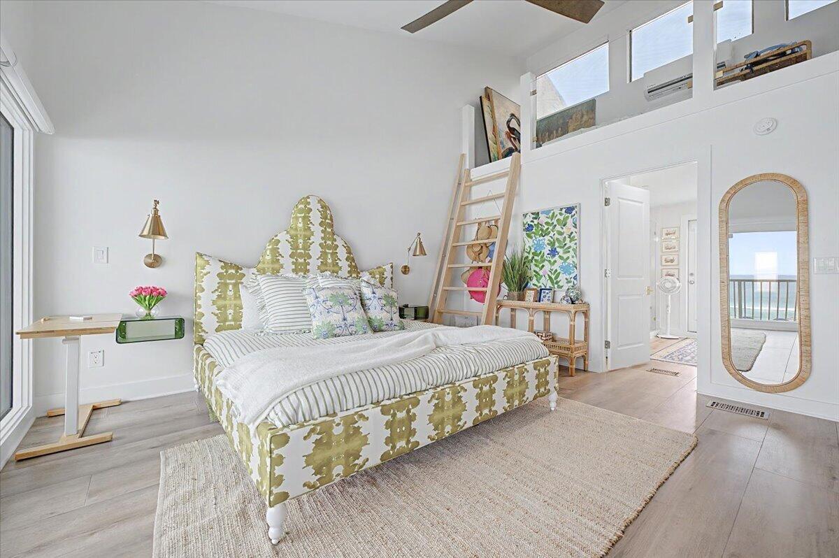 SEAFARER CONDO - Residential