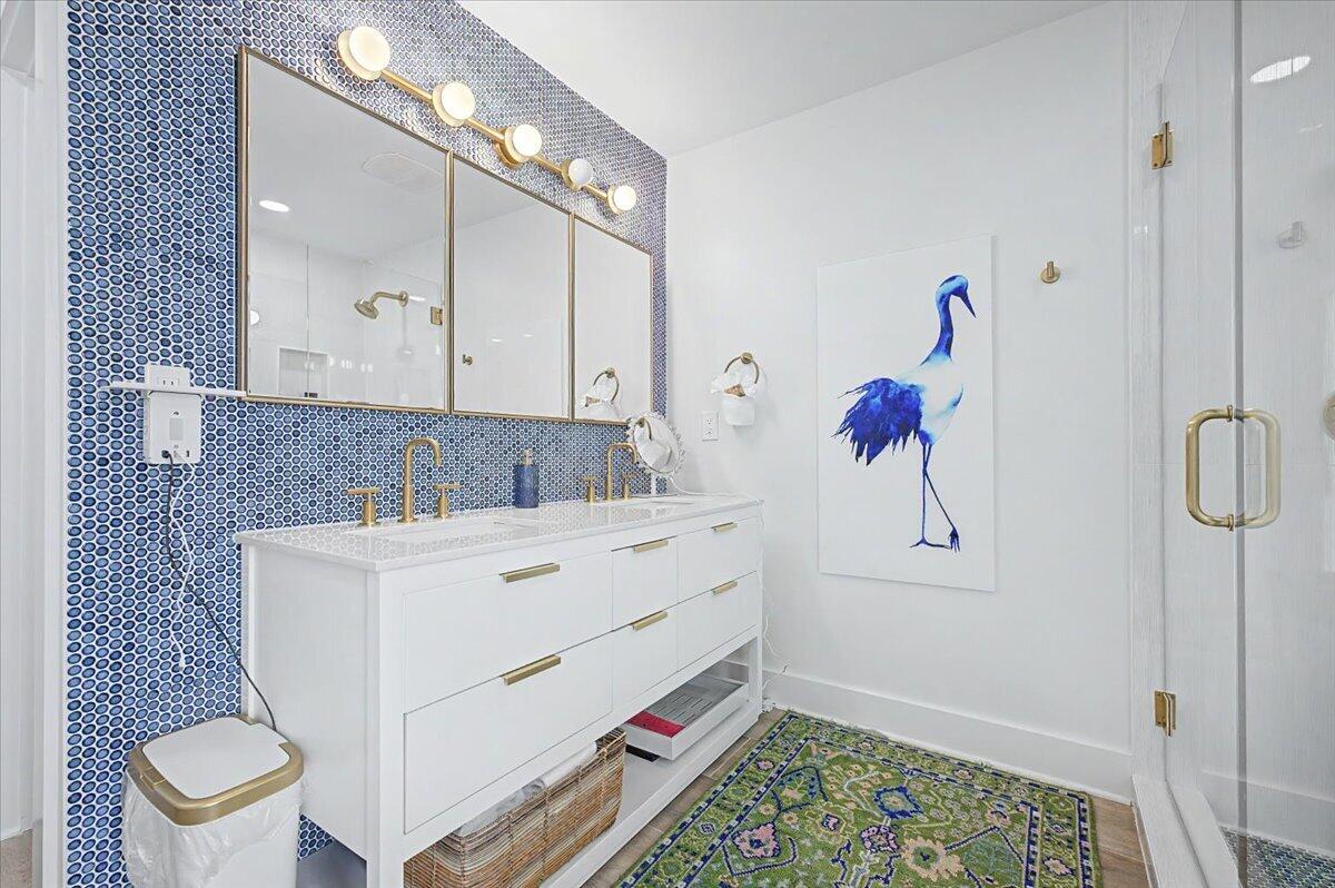 SEAFARER CONDO - Residential